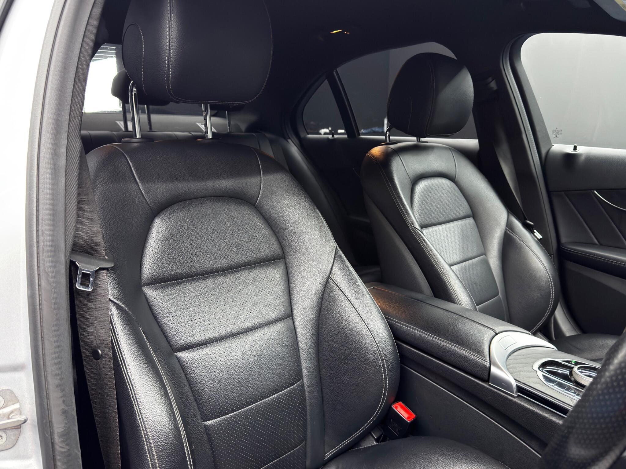 Mercedes C Class - Image 12