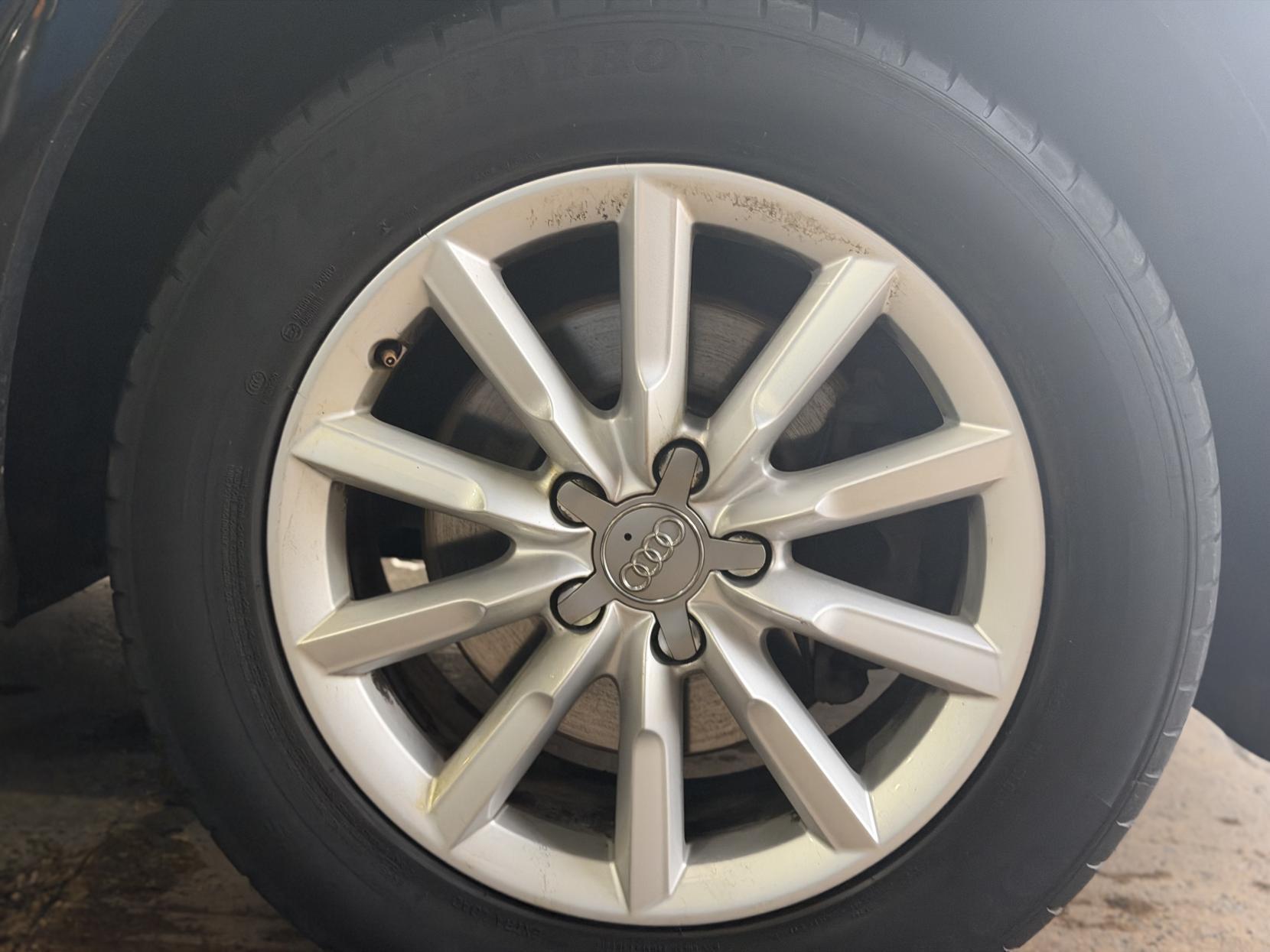 Audi Q3 - Image 16