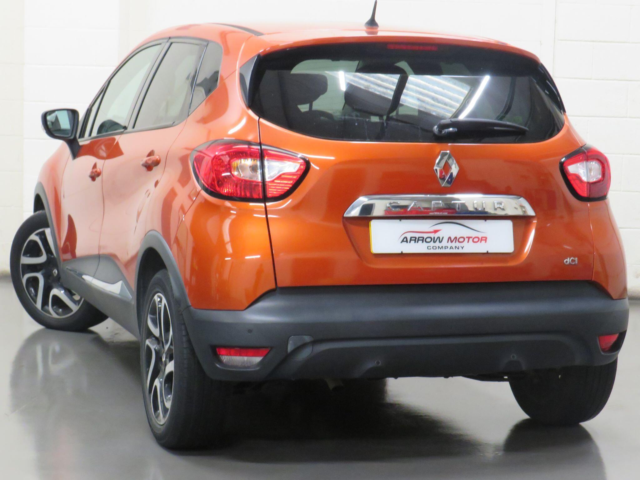 Renault Captur - Image 5