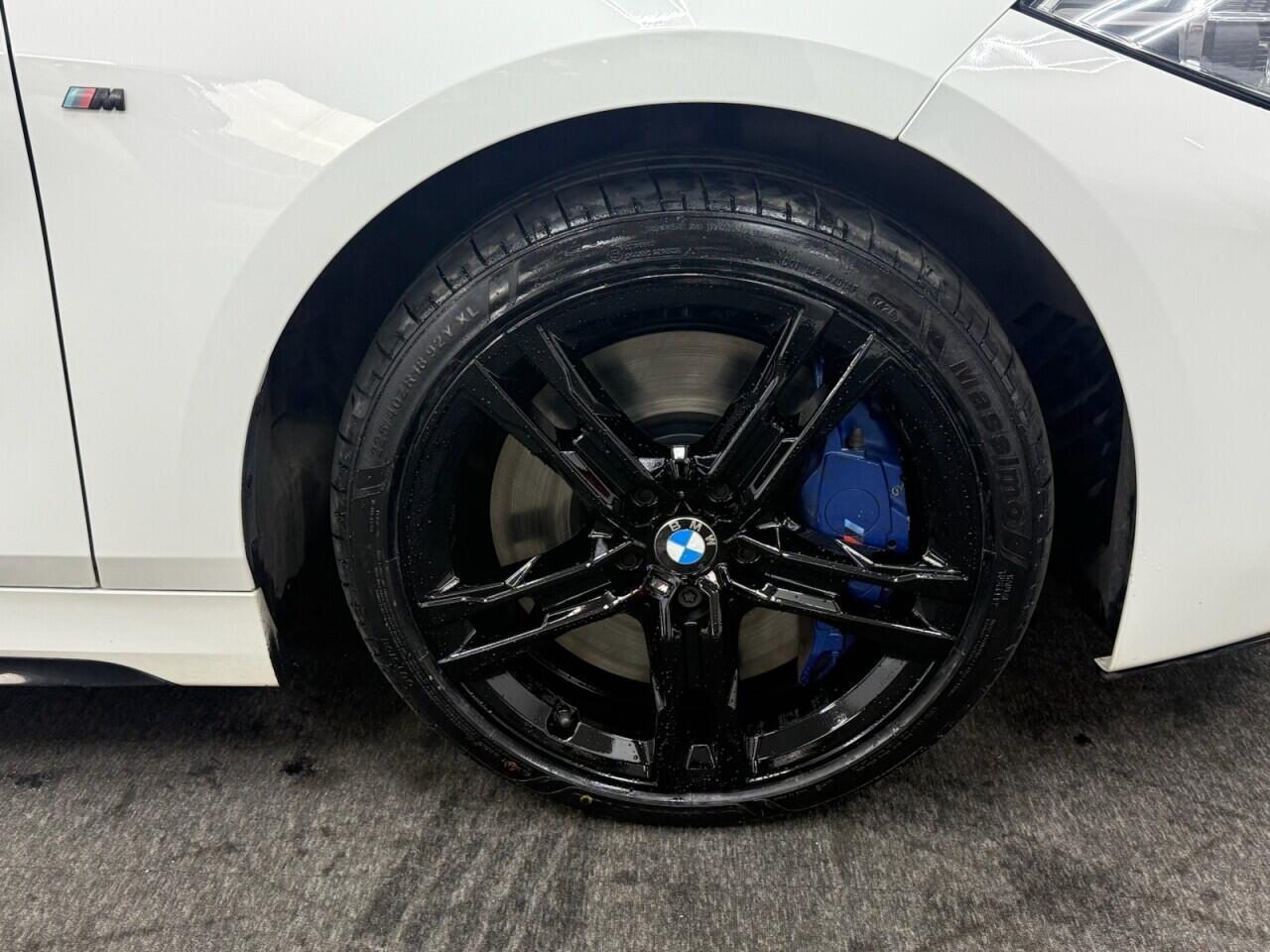 BMW 1 Series - Image 10