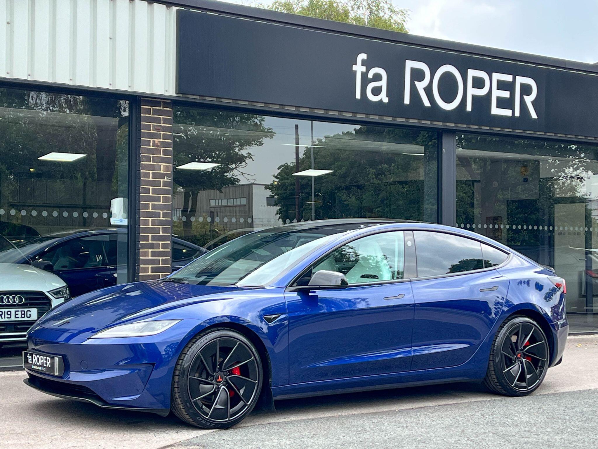 Tesla Model 3 - Image 2