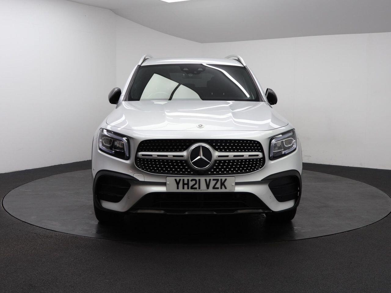 Mercedes-benz GLB - Image 5