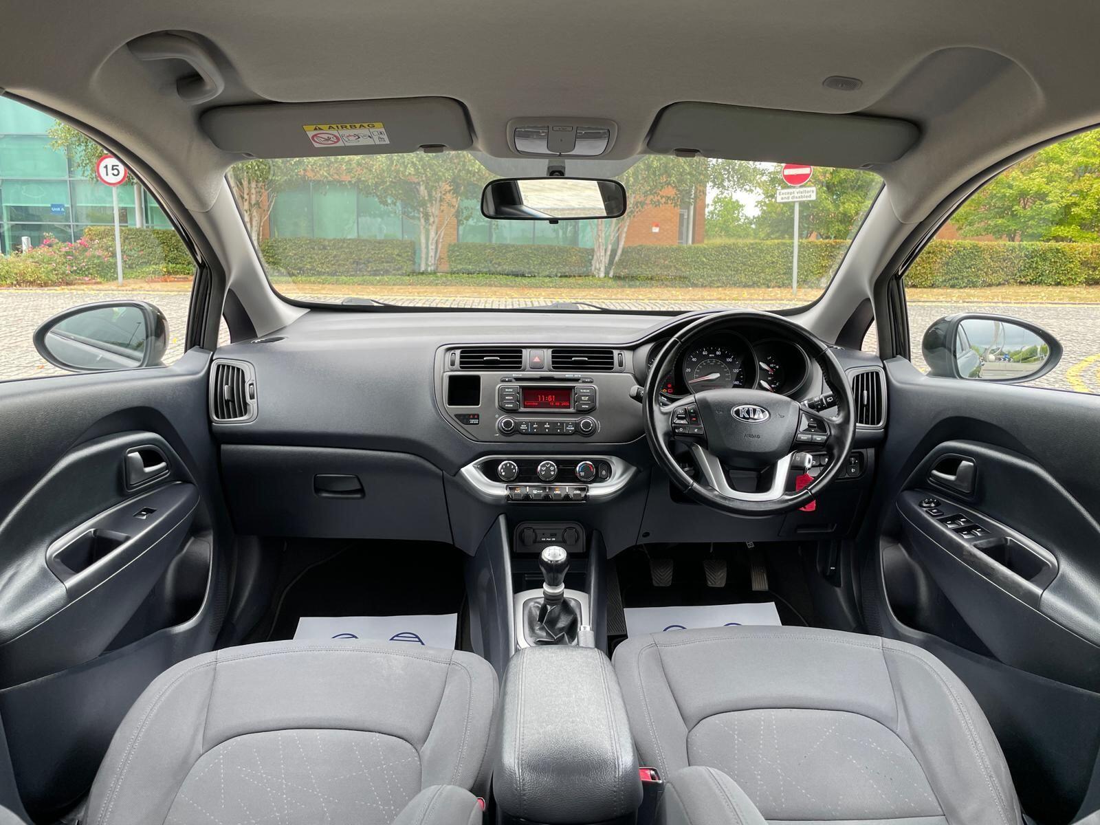 Kia Rio - Image 14