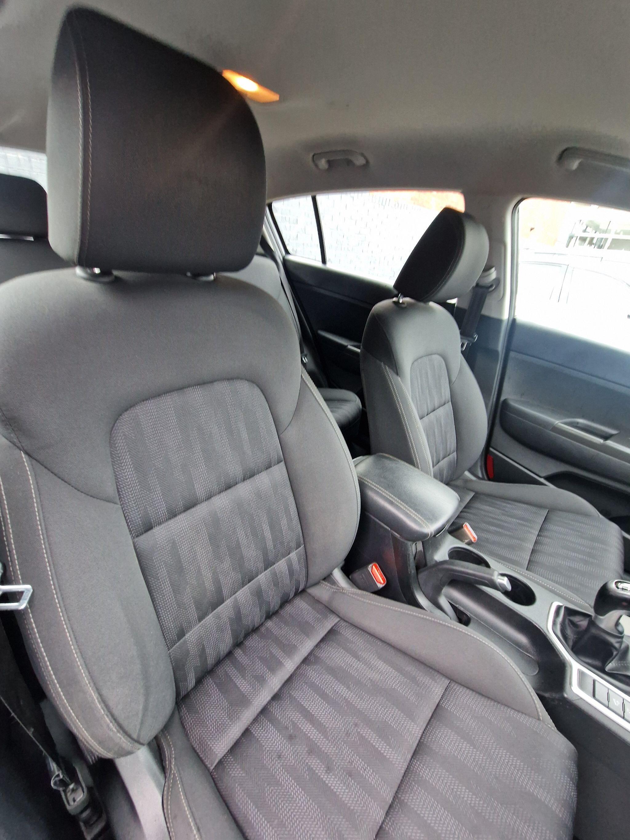 Kia Sportage - Image 28