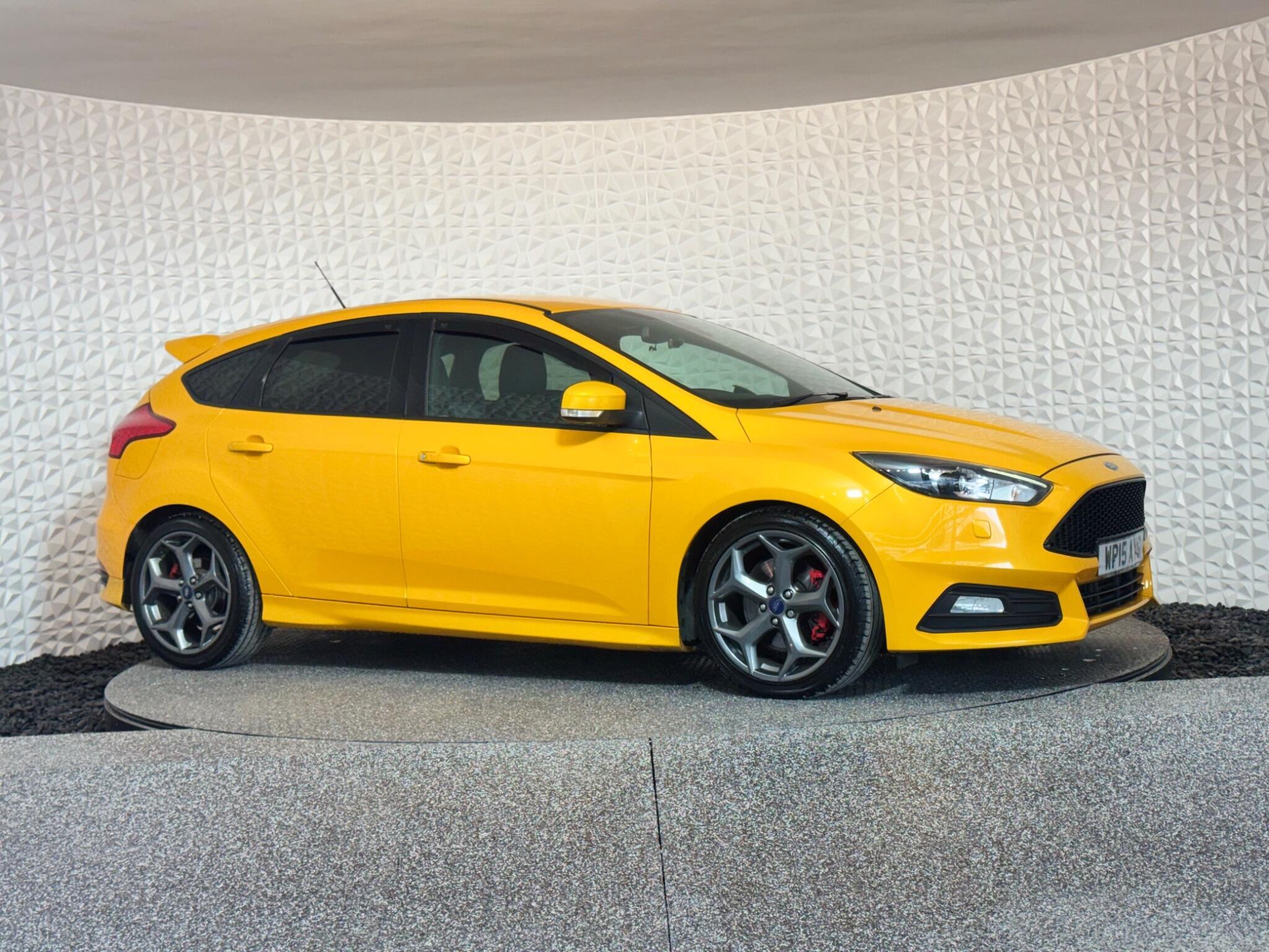Ford Focus - Image 5