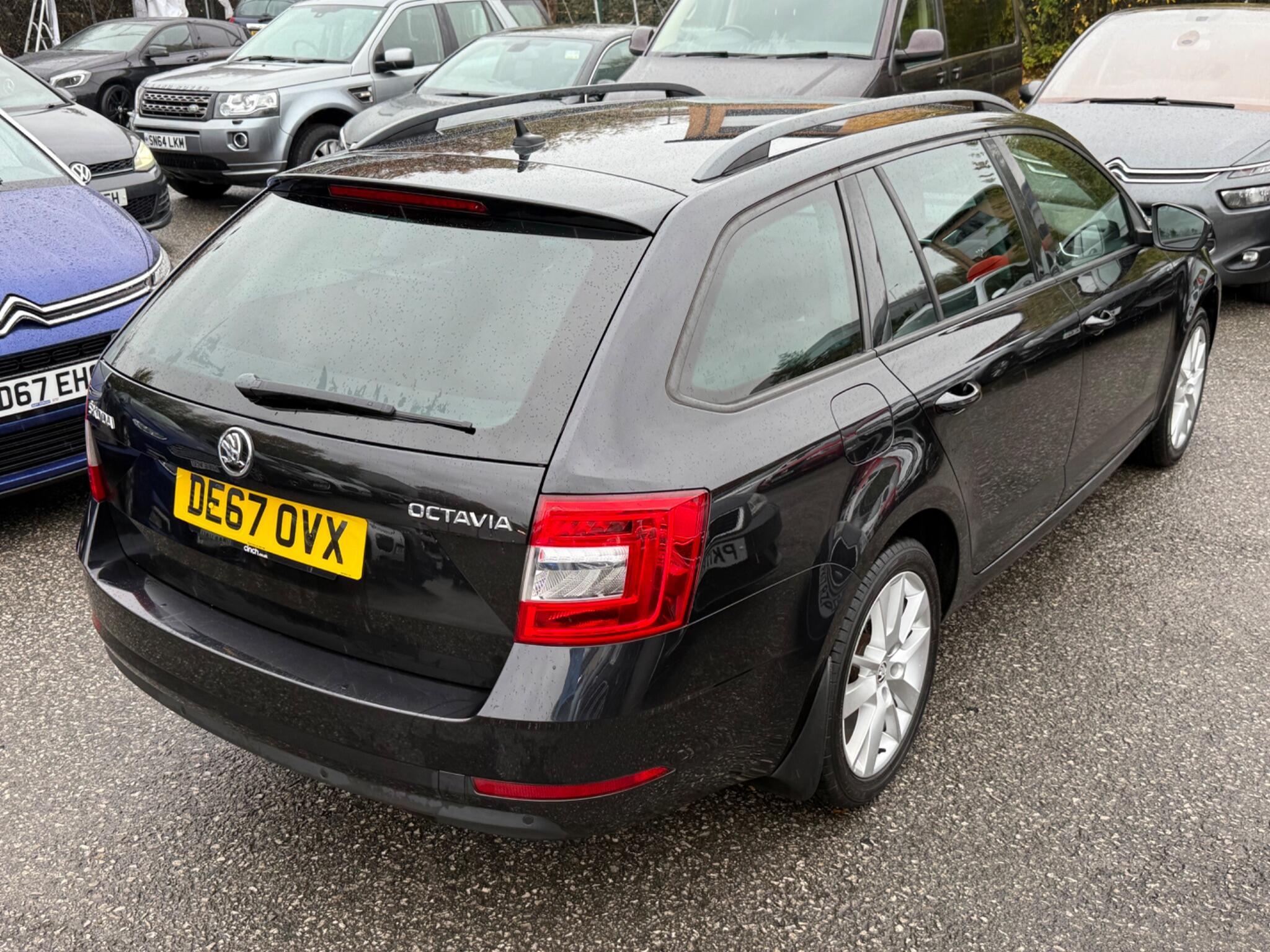 Skoda Octavia - Image 17