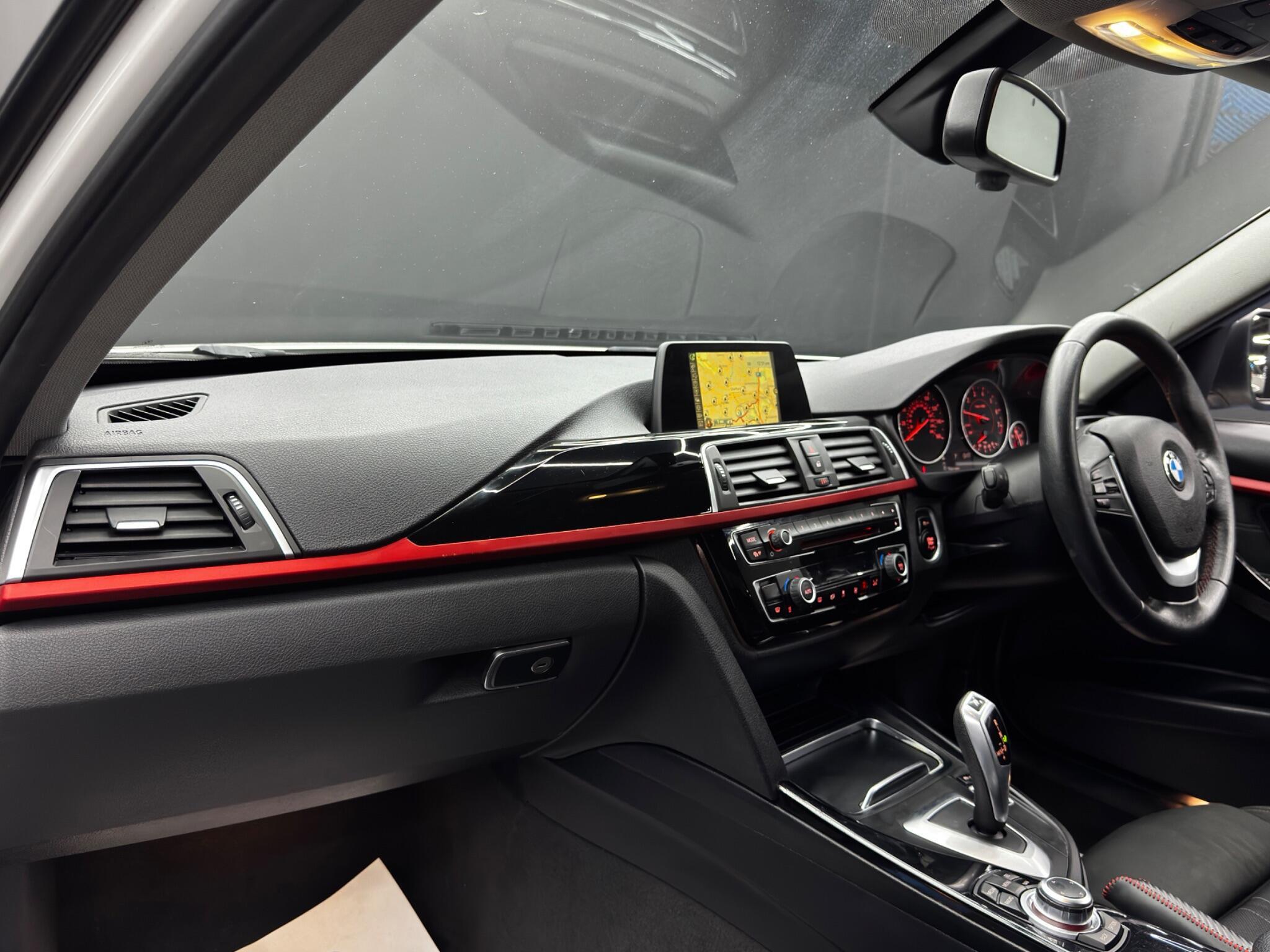 BMW 3 Series - Image 11