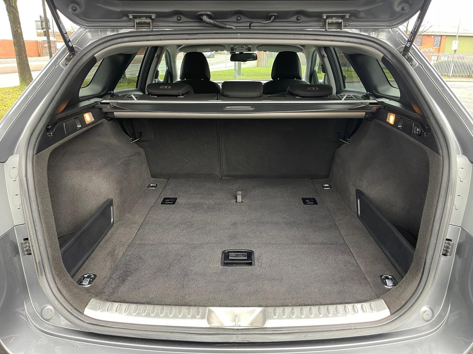 Hyundai i40 - Image 49