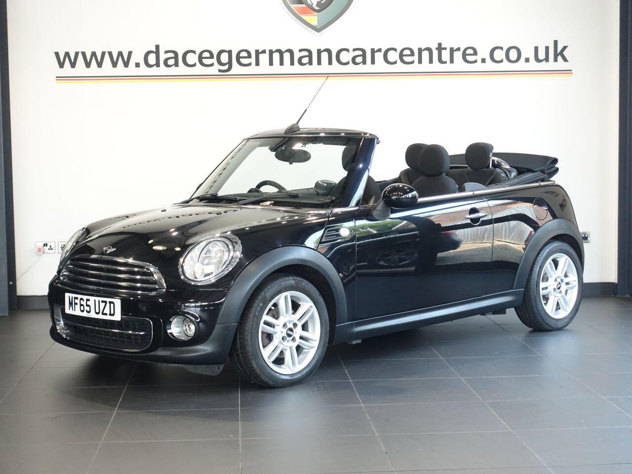 MINI Convertible - Image 10