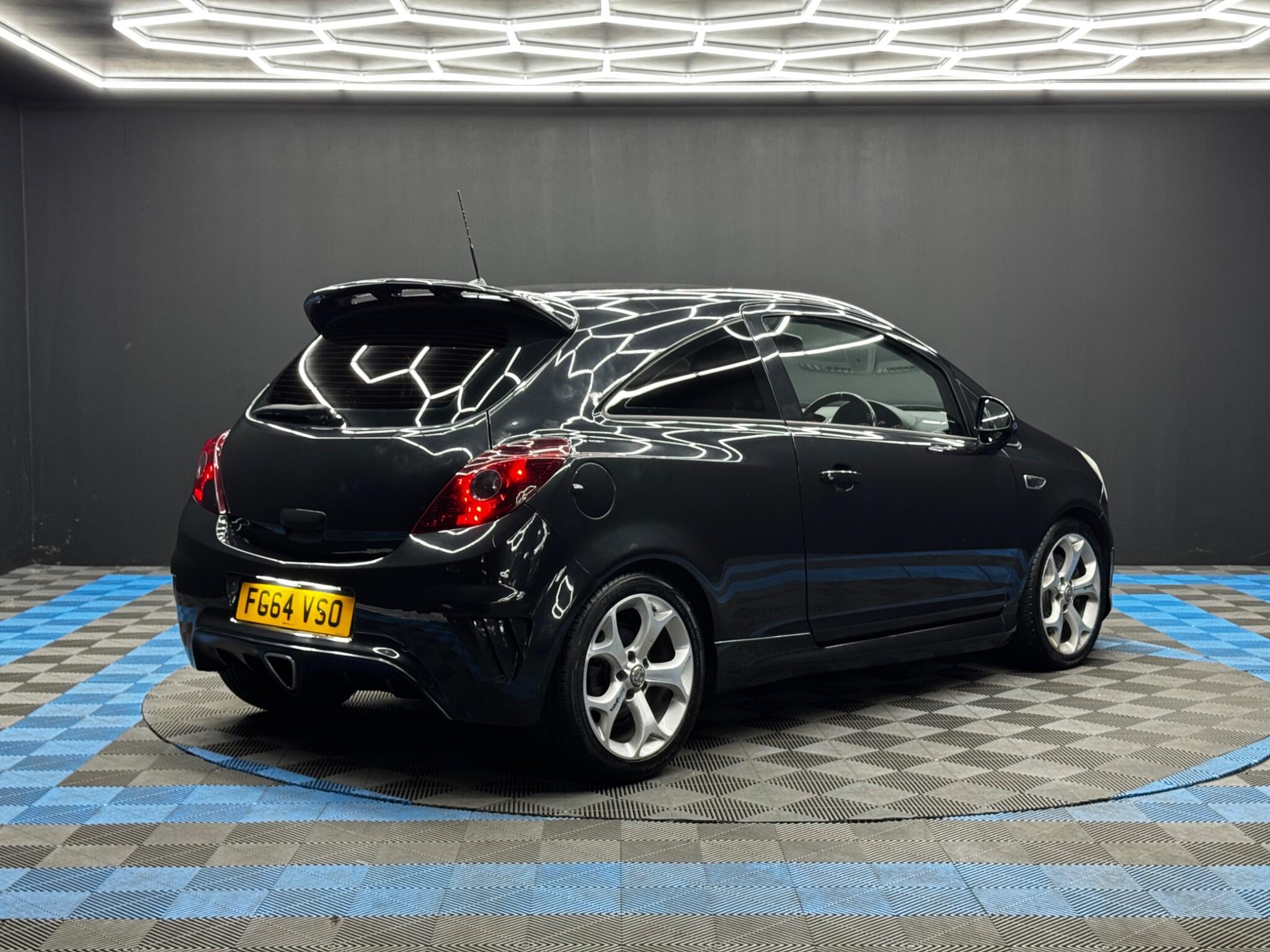 Vauxhall Corsa - Image 5