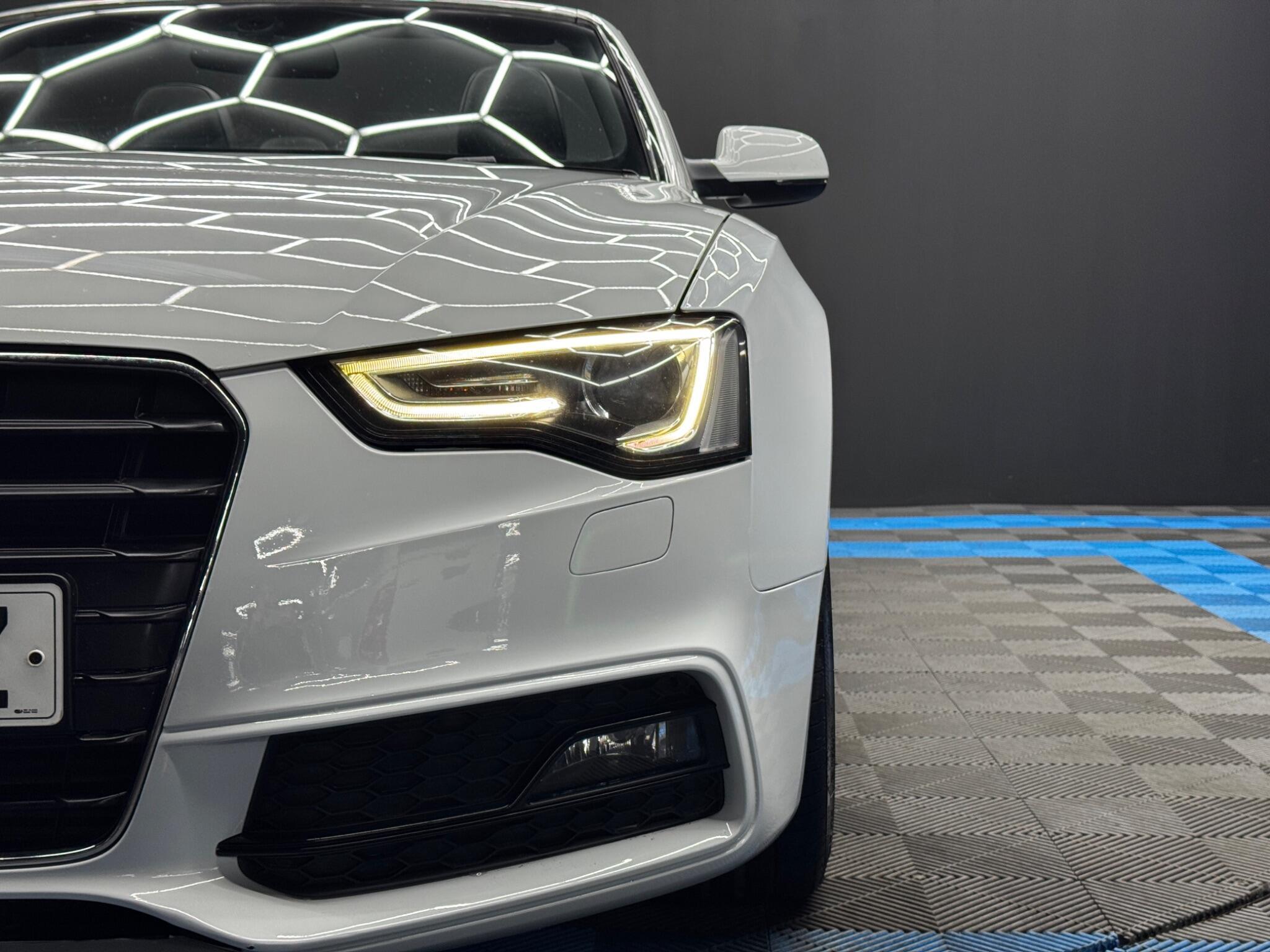 Audi A5 CABRIOLET - Image 40