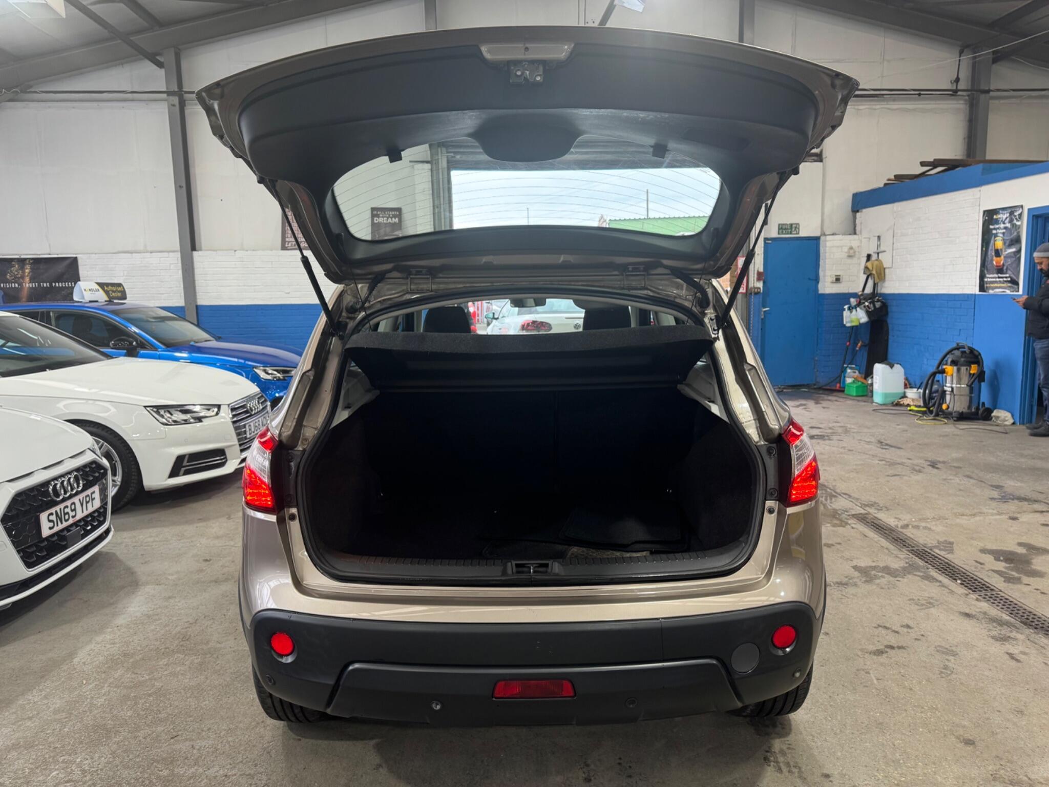 Nissan Qashqai - Image 34