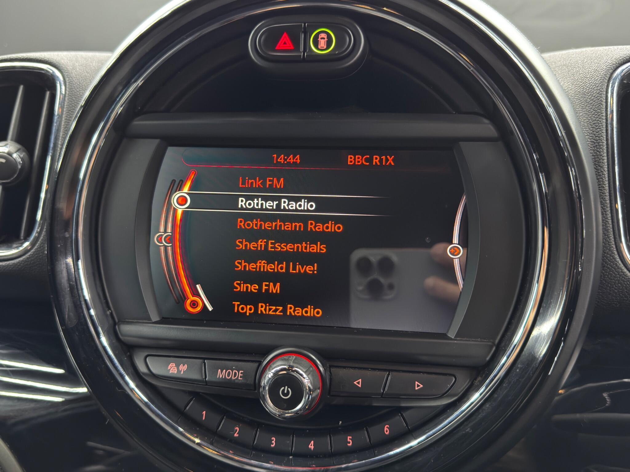 MINI Countryman - Image 30