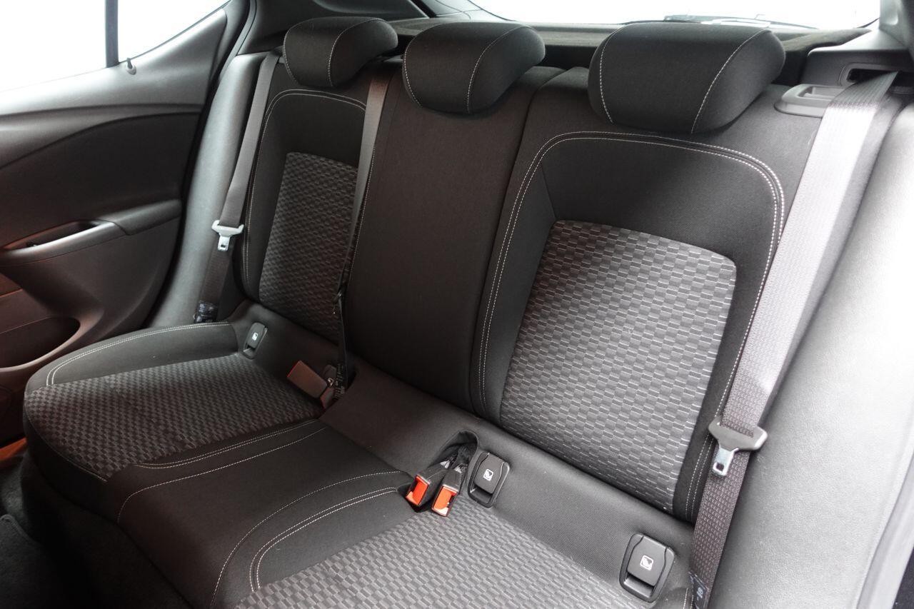 Vauxhall Astra - Image 20