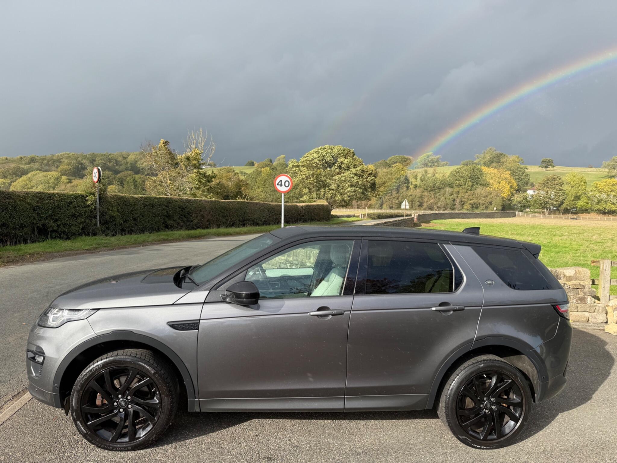Land Rover DISCOVERY SPORT - Image 3