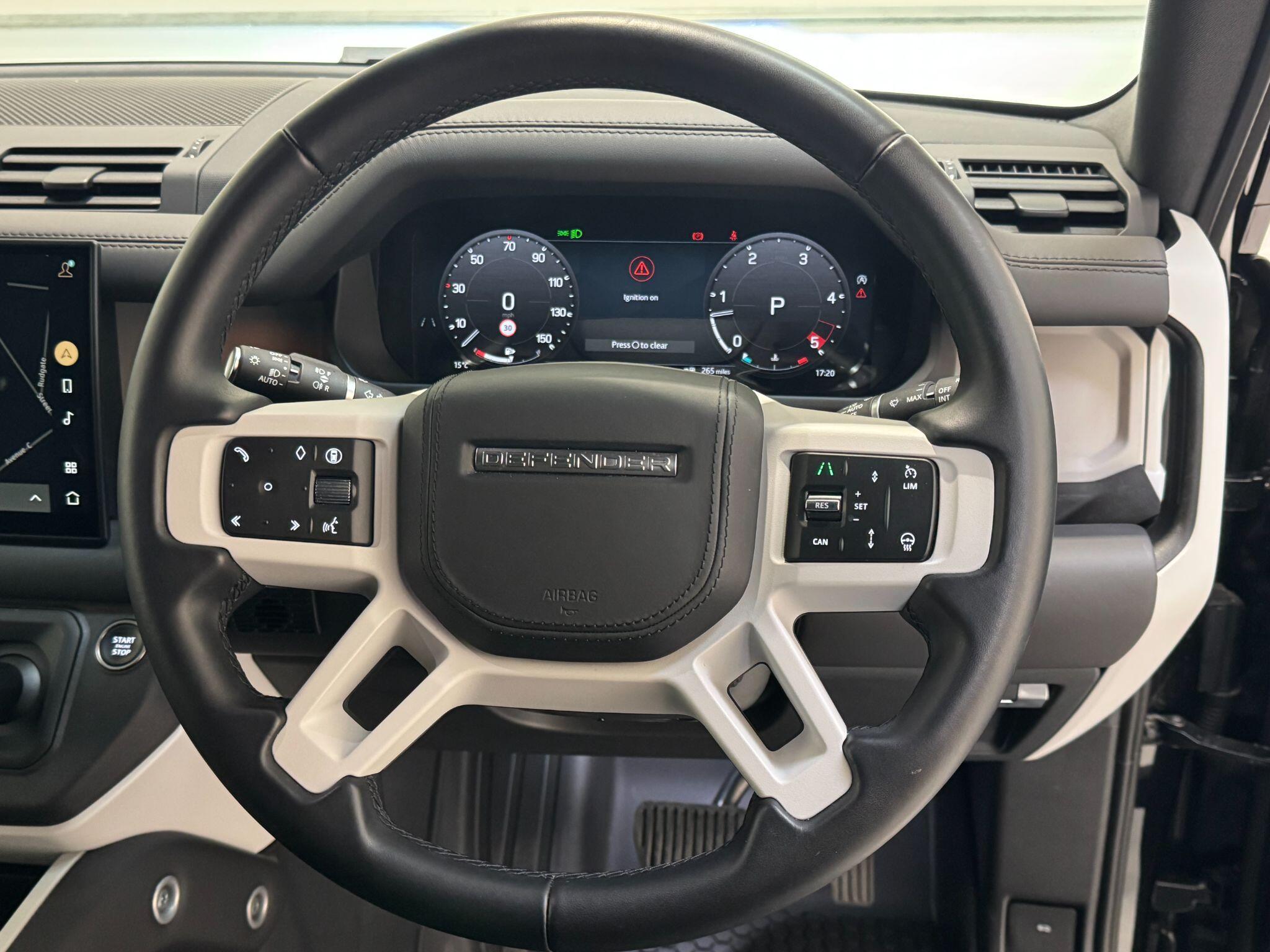 Land Rover Defender 110 - Image 29