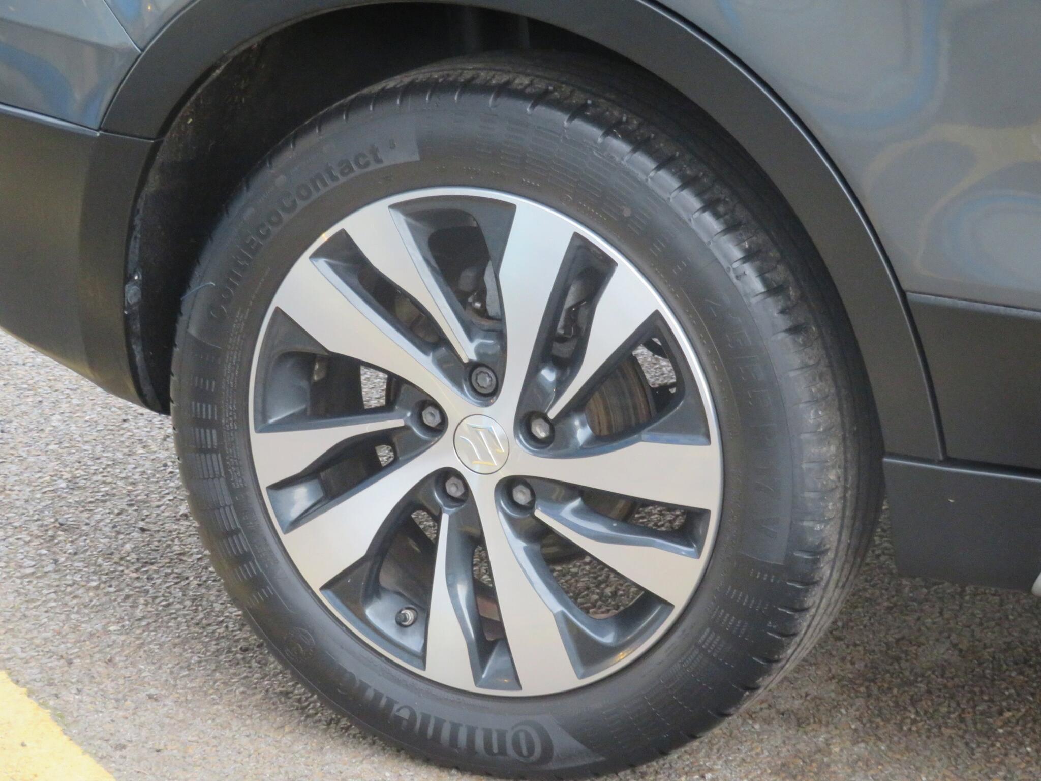 Suzuki SX4 S-Cross - Image 9