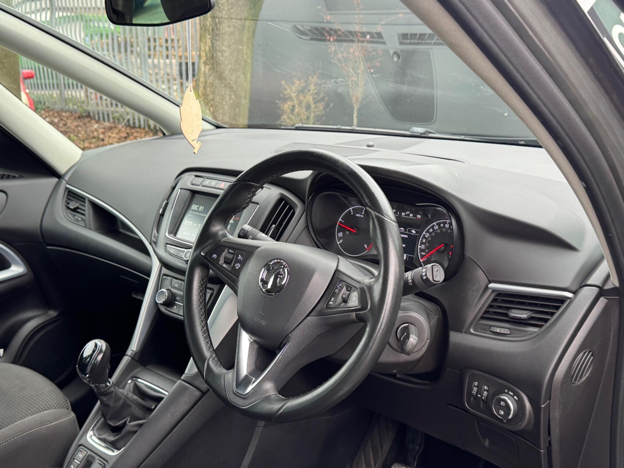 Vauxhall Zafira Tourer - Image 13
