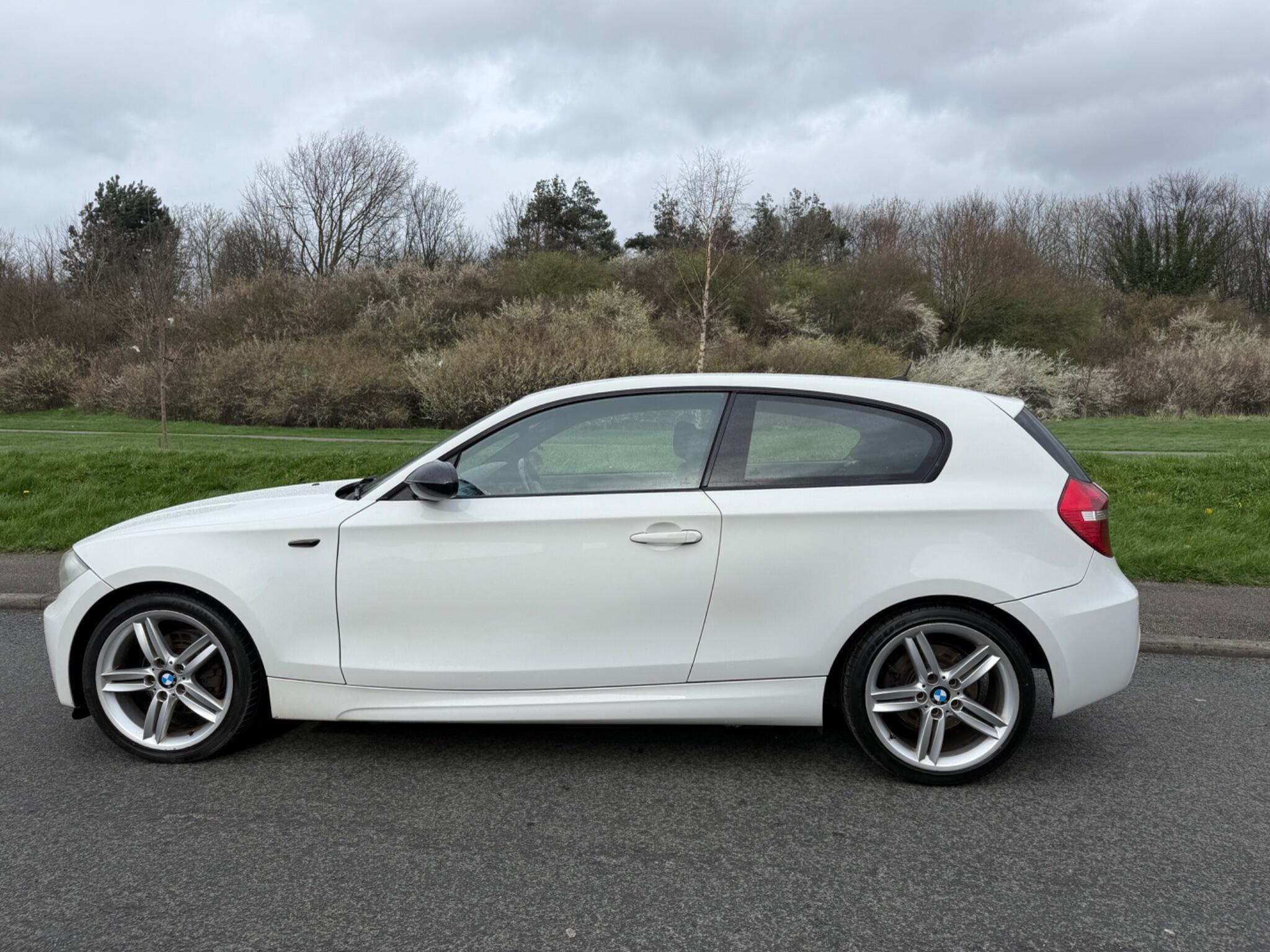 BMW 1 Series - Image 12