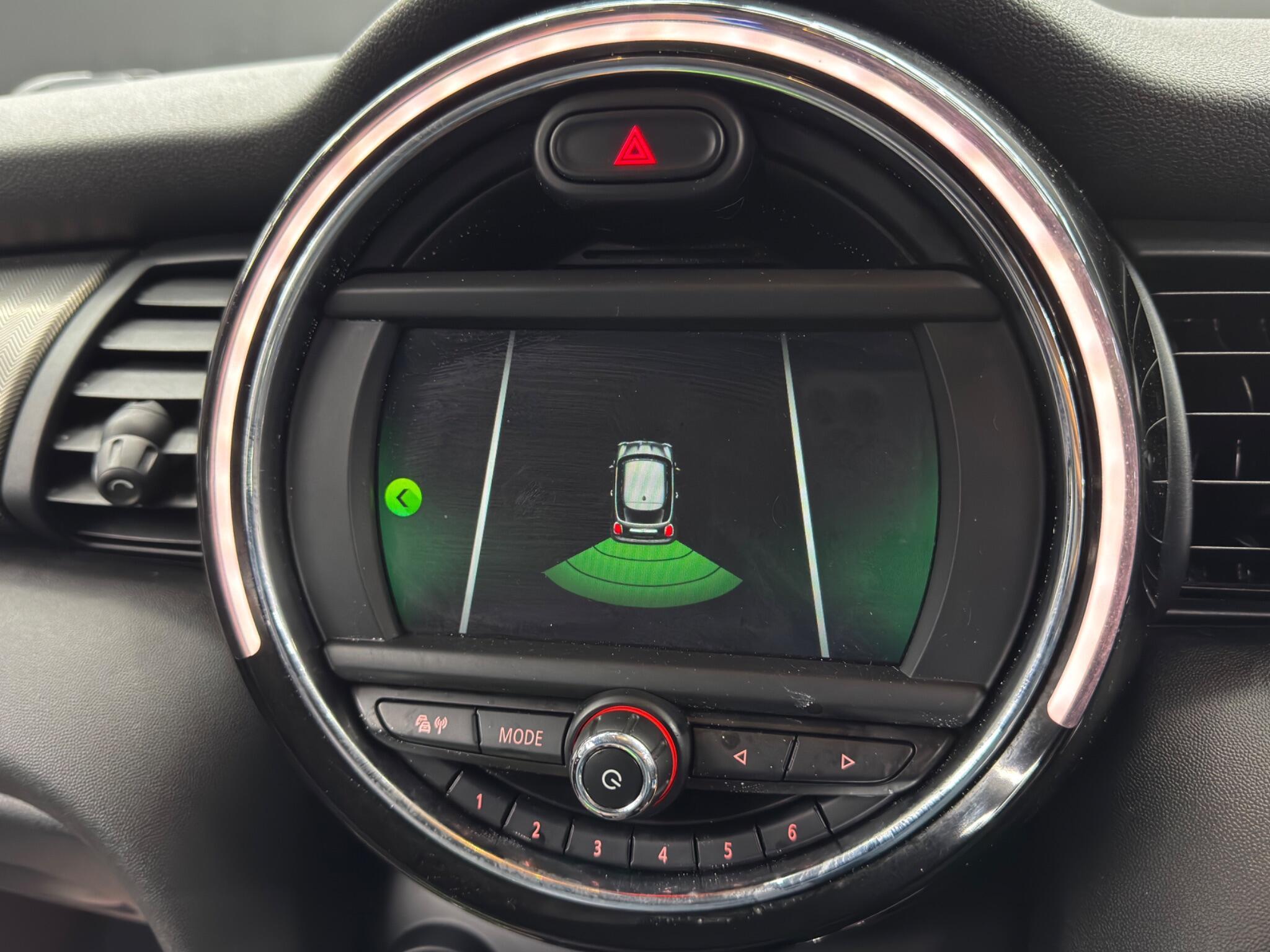 MINI Hatch - Image 36