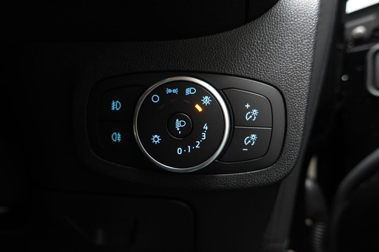 Ford Fiesta - Image 27