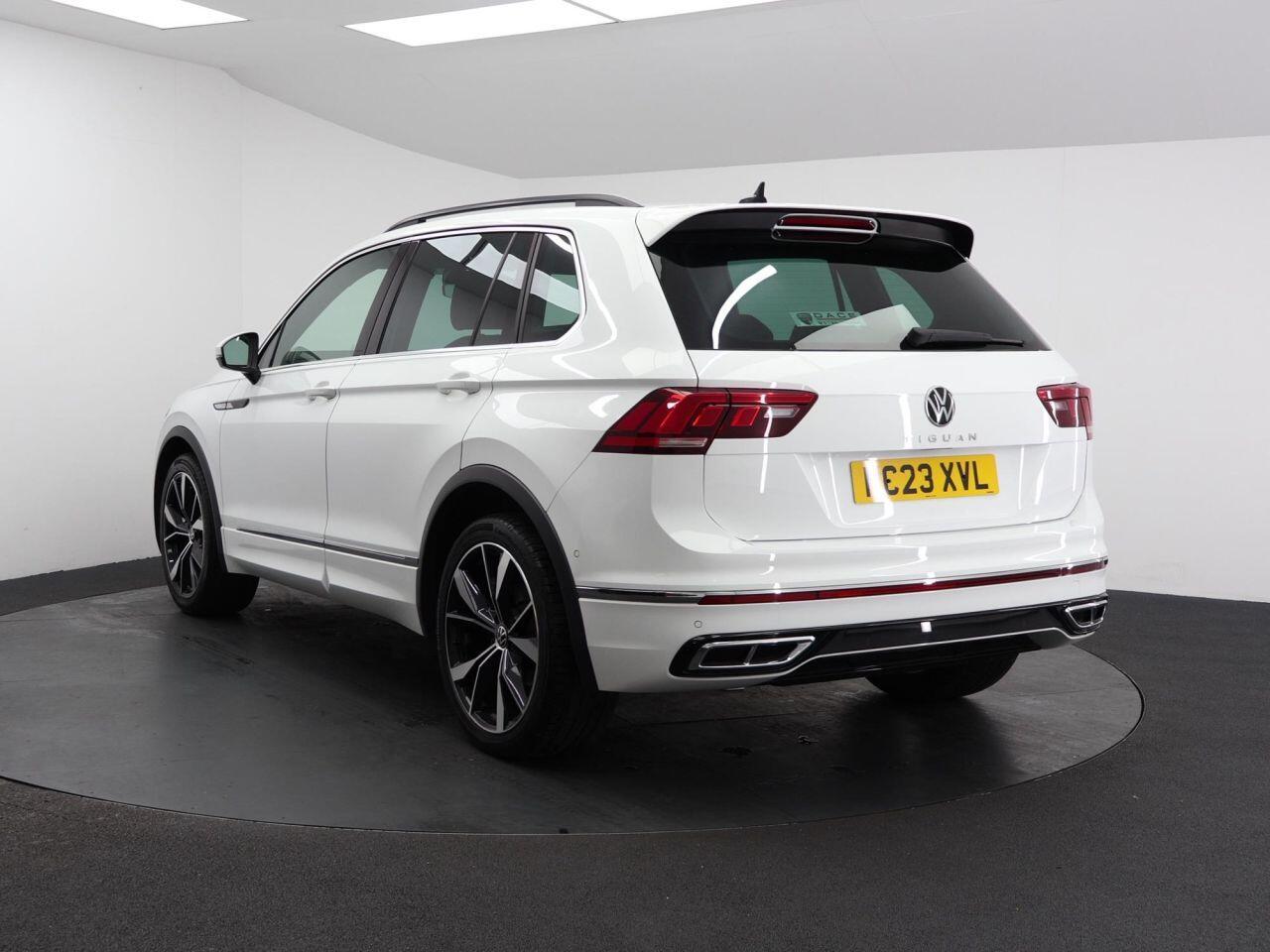 Volkswagen Tiguan - Image 9