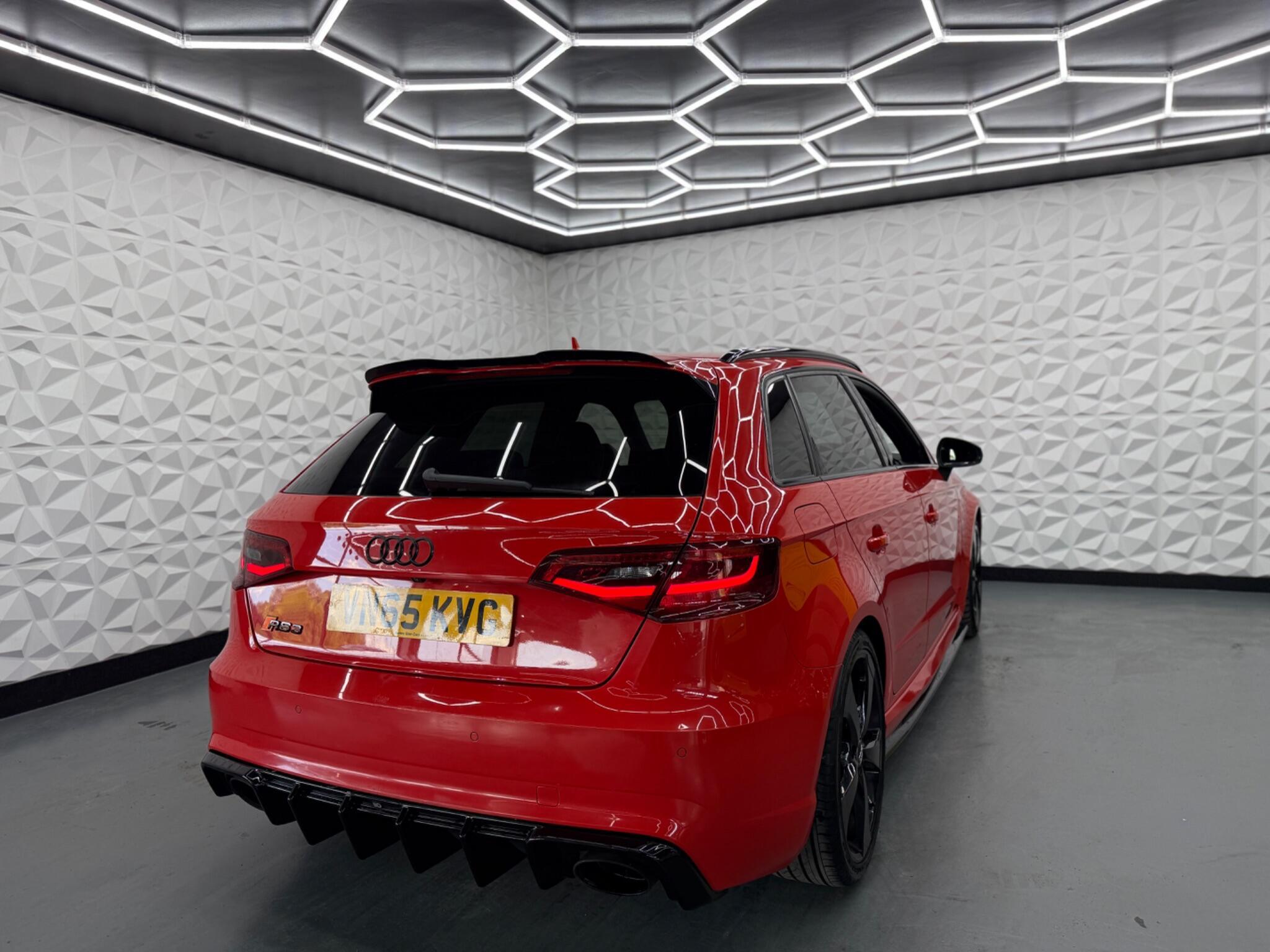Audi RS3 - Image 11