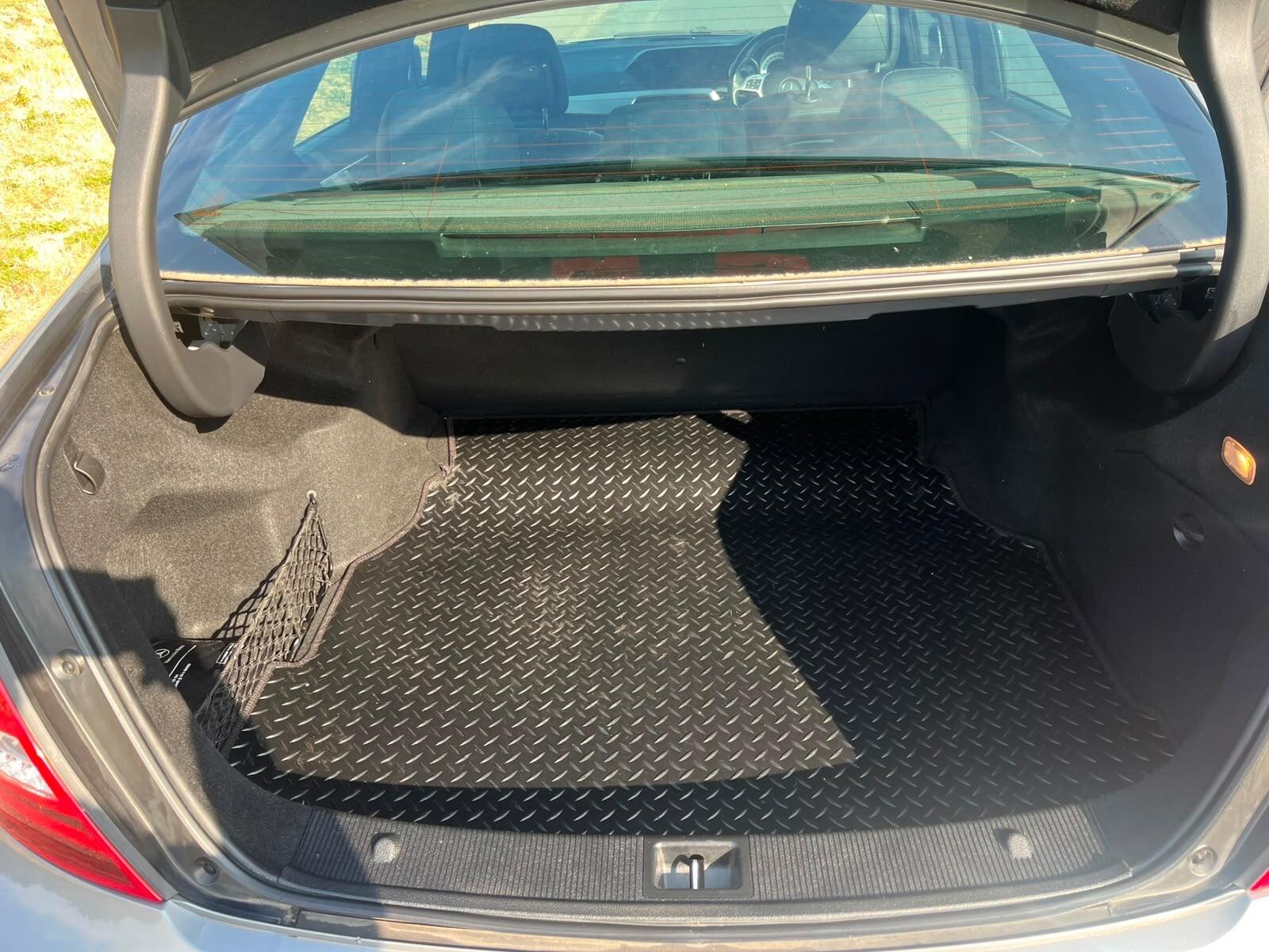 Mercedes C Class - Image 9