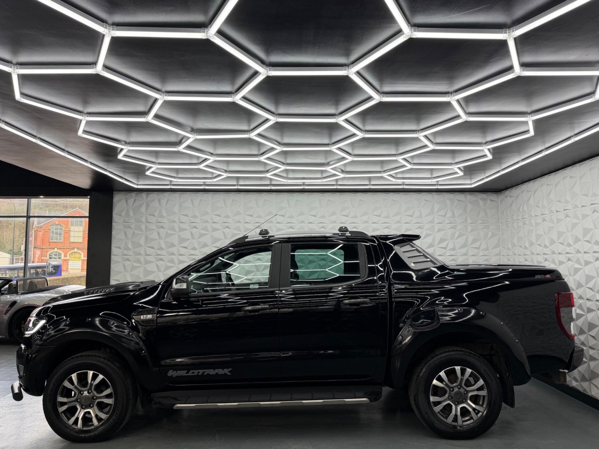 Ford Ranger - Image 7