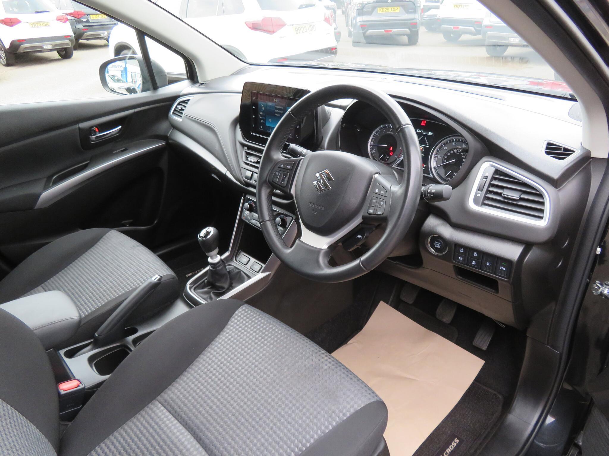 Suzuki S-Cross - Image 14