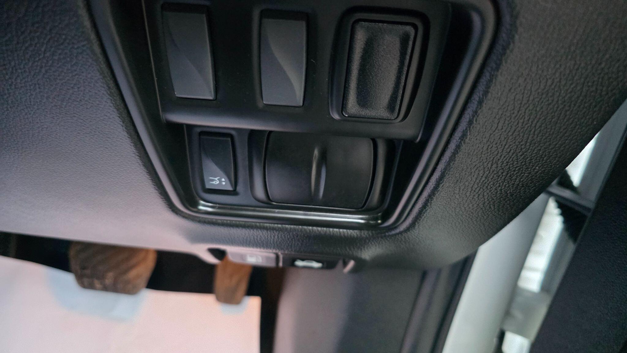 Renault Koleos - Image 26