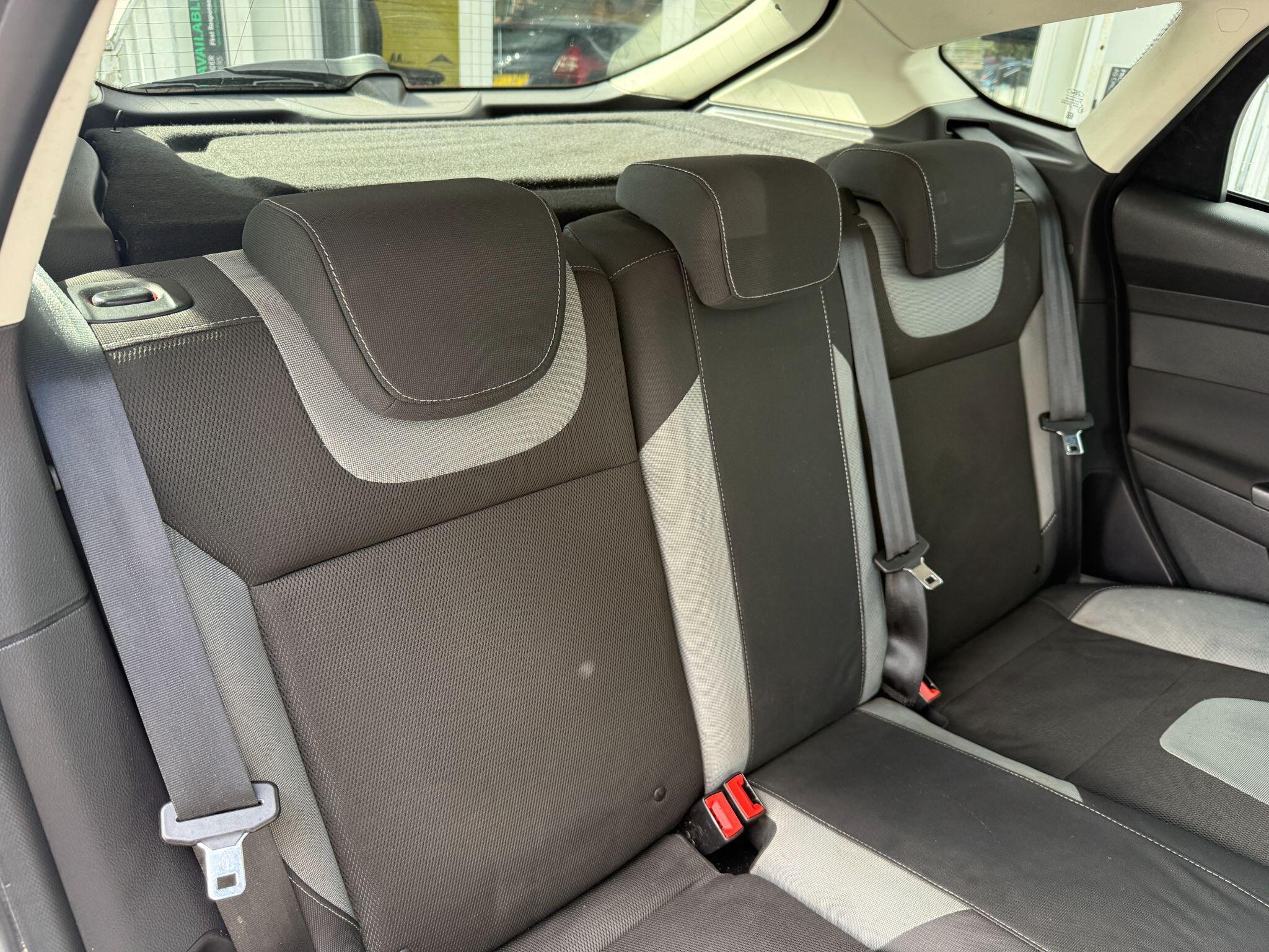 Ford Focus - Image 4