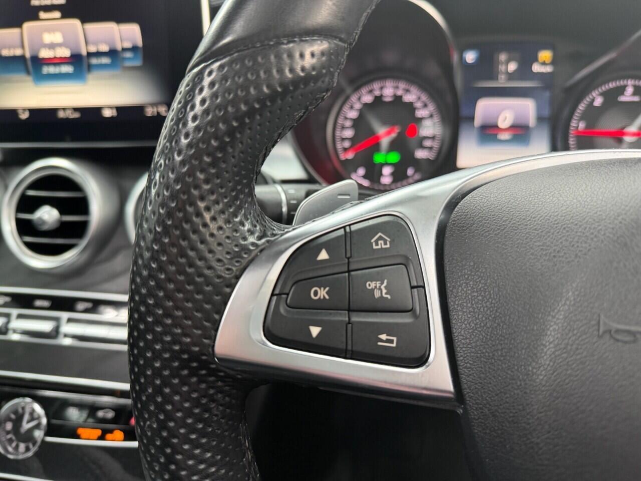 Mercedes C-Class - Image 29