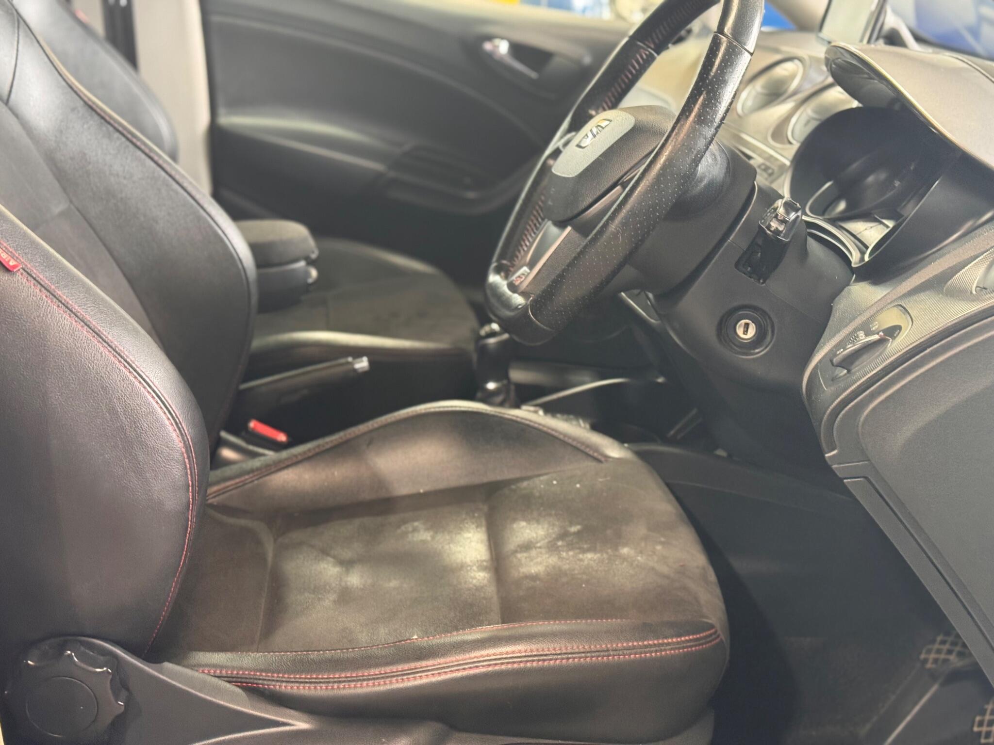 SEAT Ibiza - Image 23