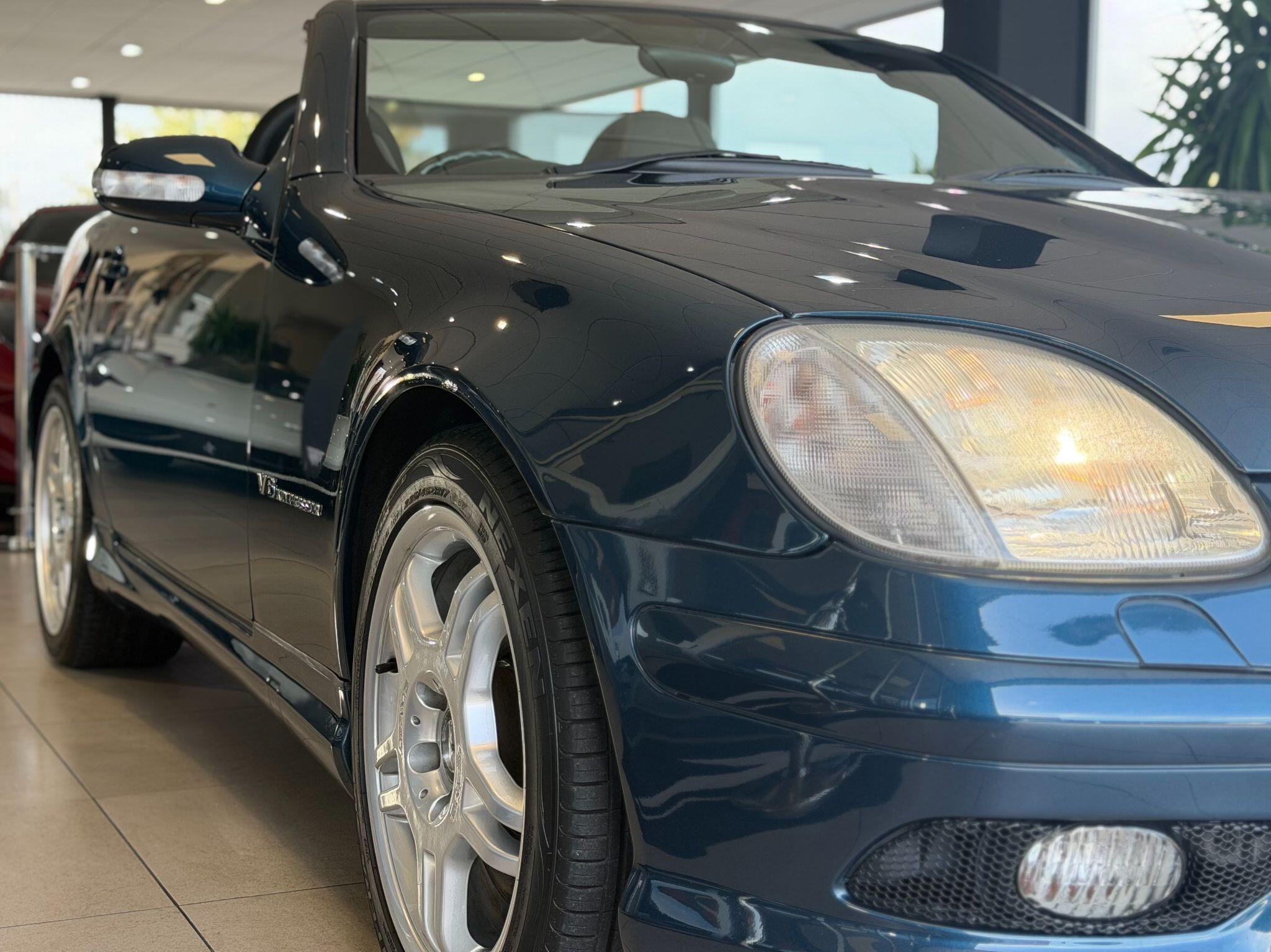 Mercedes SLK - Image 13