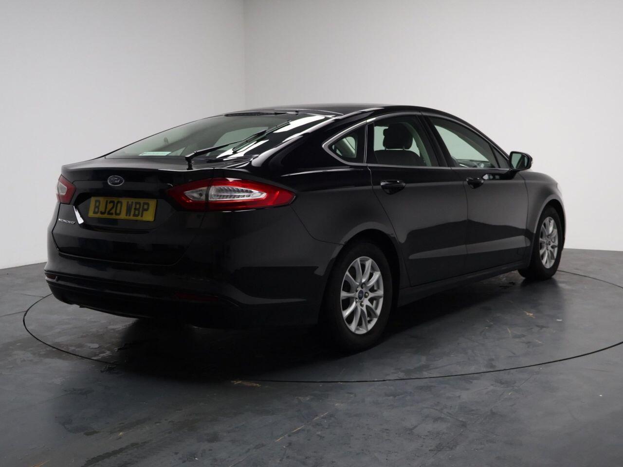 Ford Mondeo - Image 18
