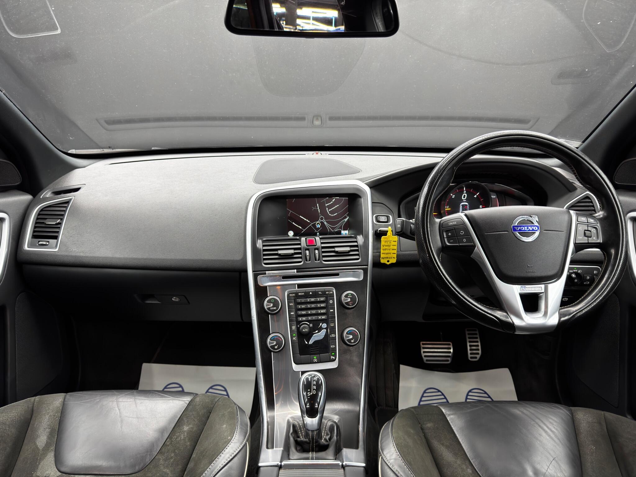 Volvo XC60 - Image 10
