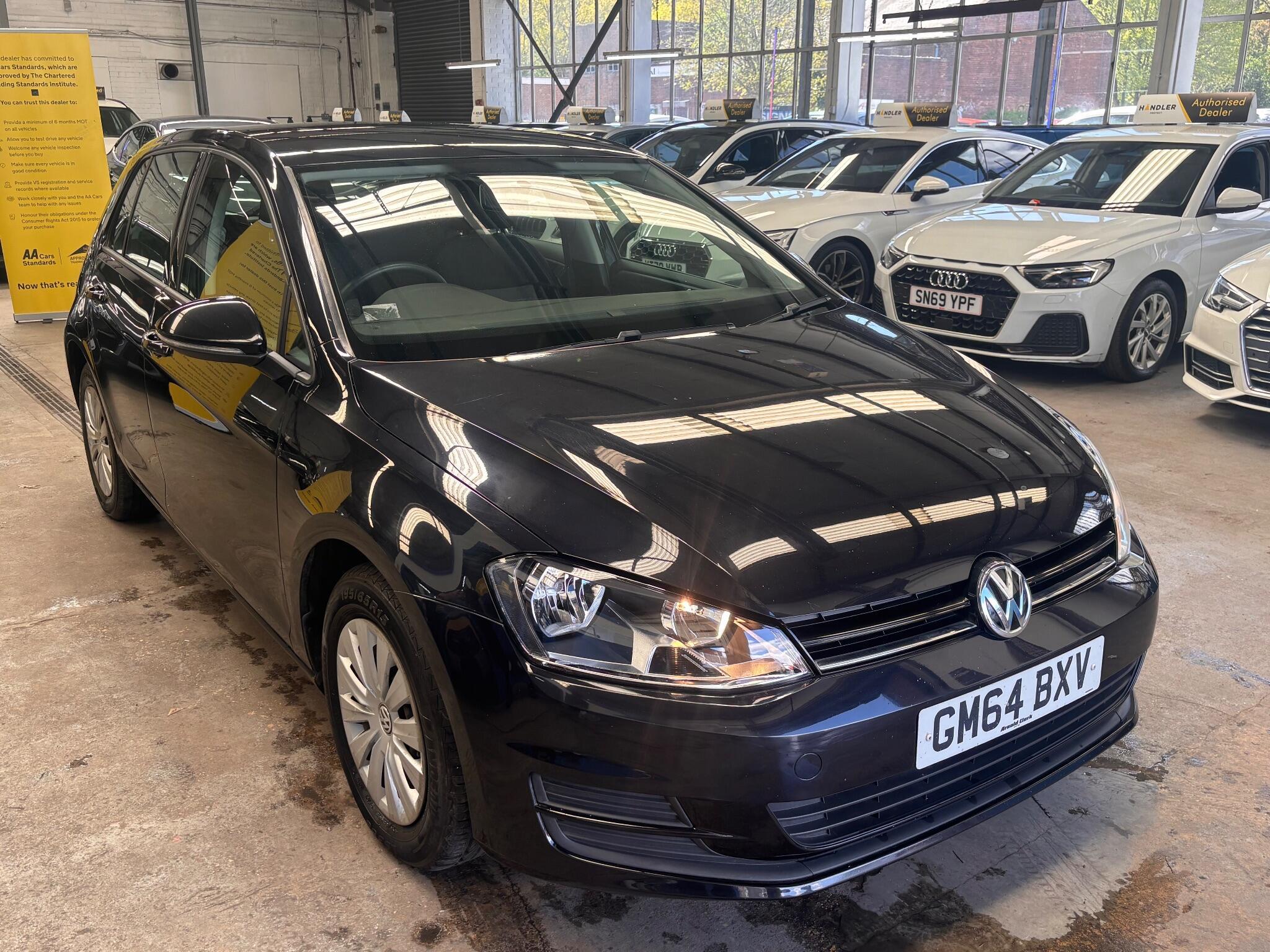 Volkswagen Golf - Image 7