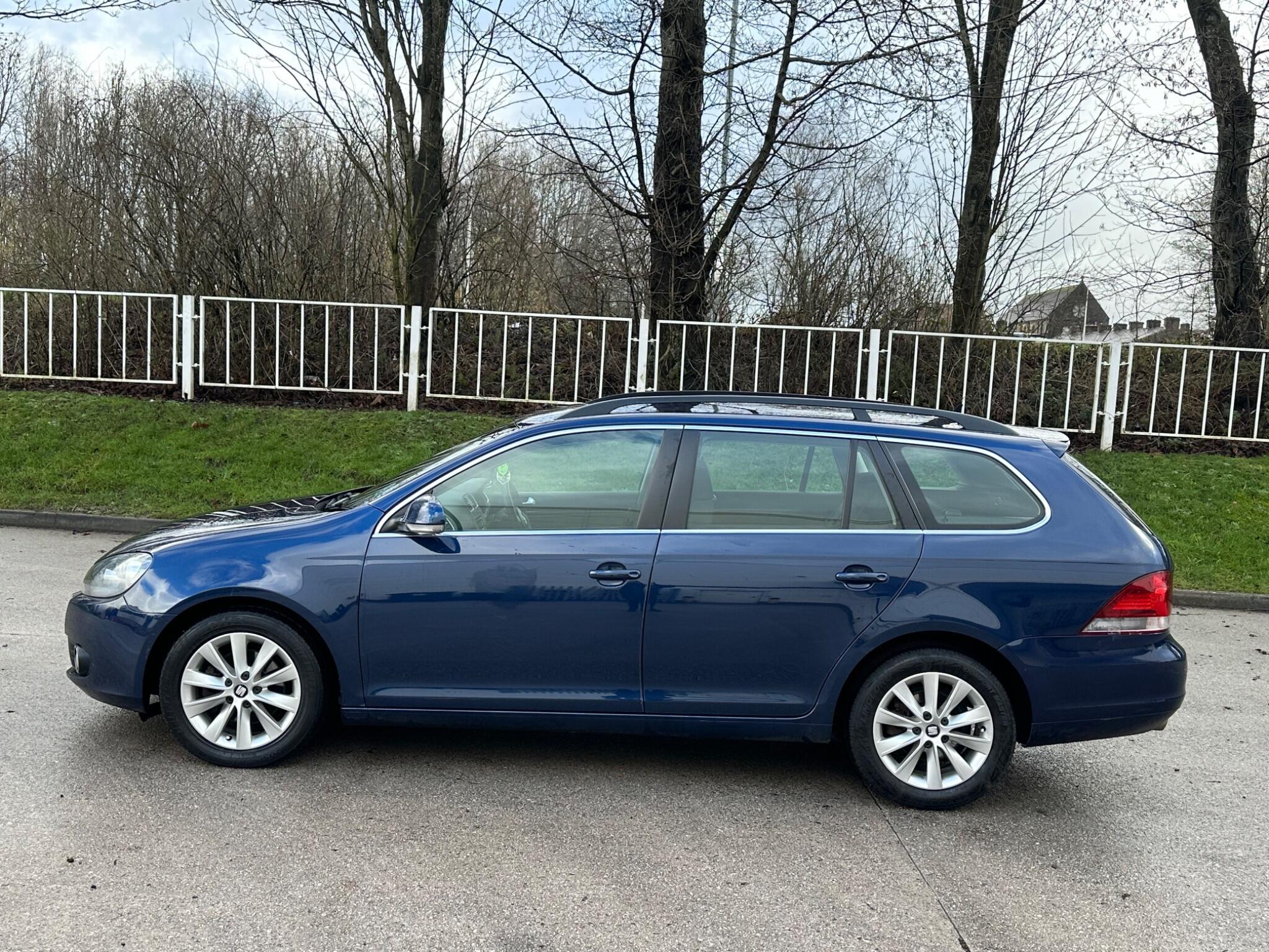 Volkswagen Golf - Image 41