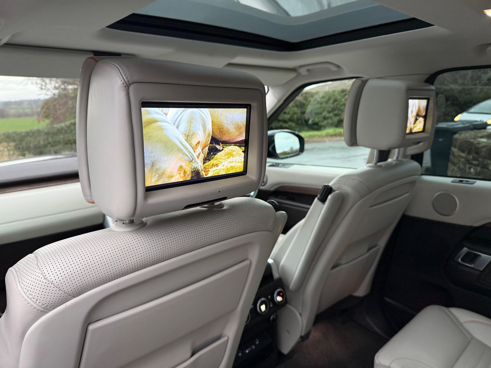 Land Rover Discovery - Image 35