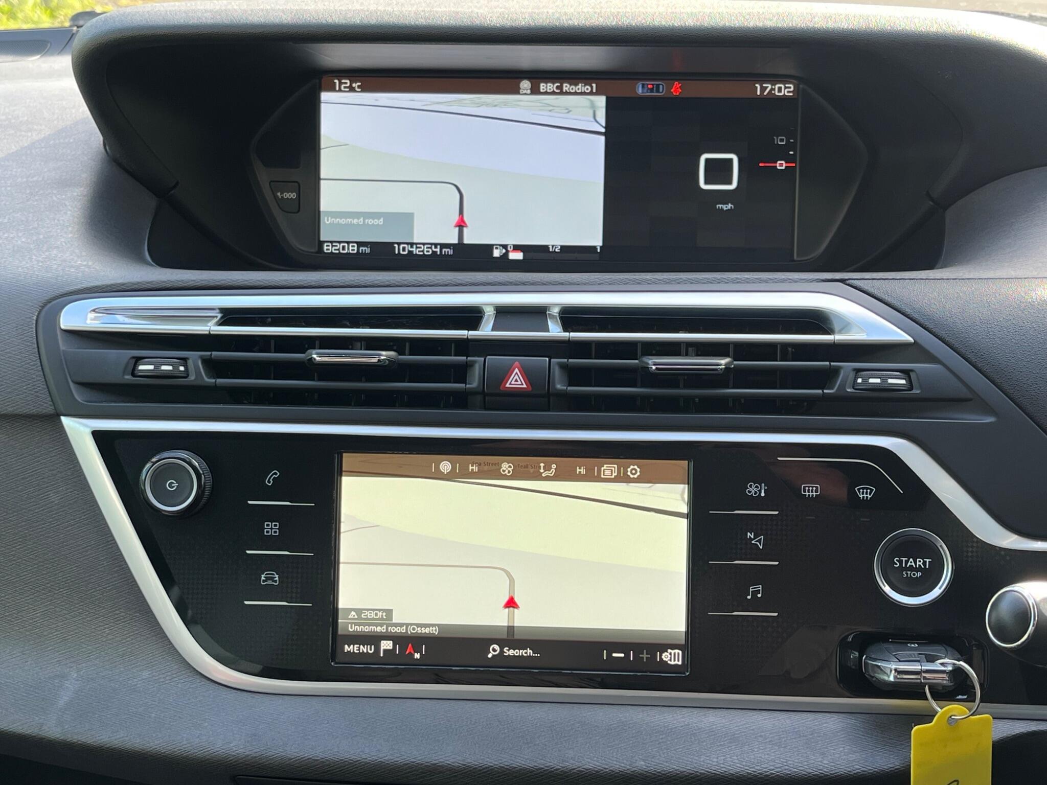 Citroen C4 Picasso - Image 40