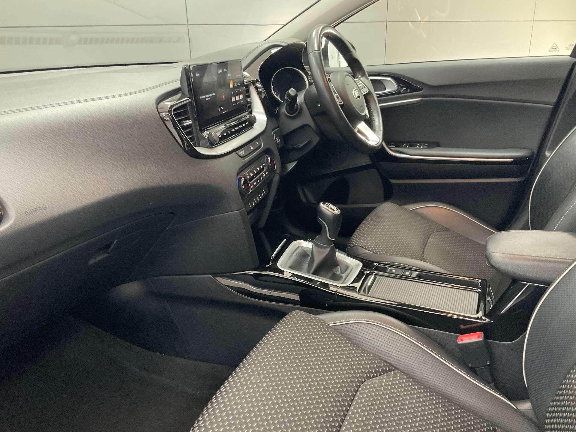Kia XCeed - Image 34