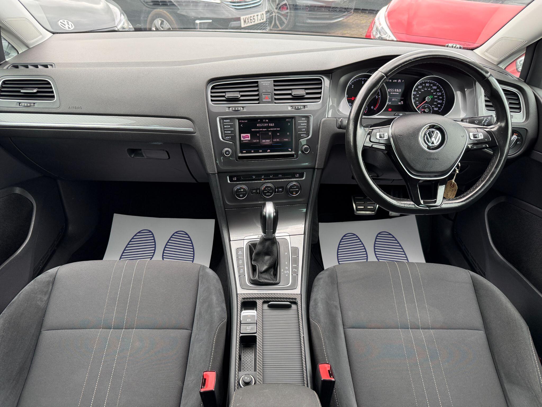 Volkswagen Golf - Image 3
