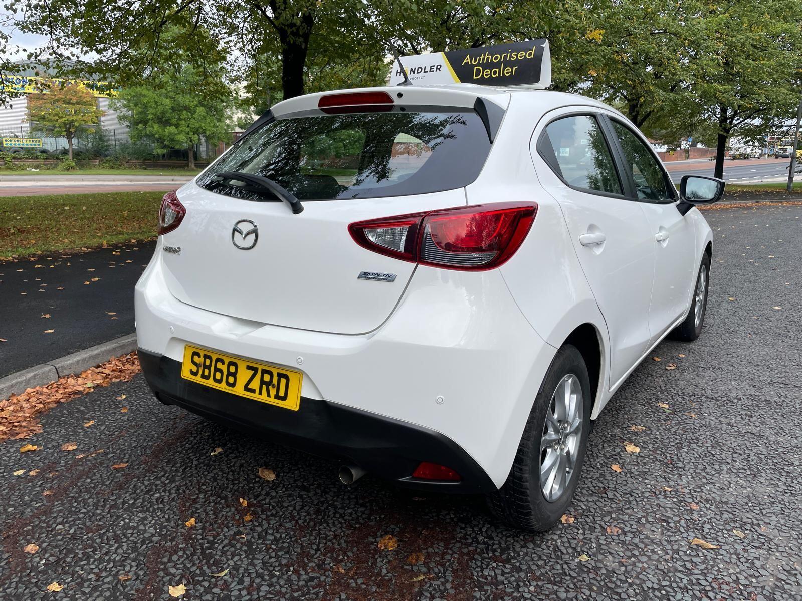 Mazda MAZDA2 - Image 6
