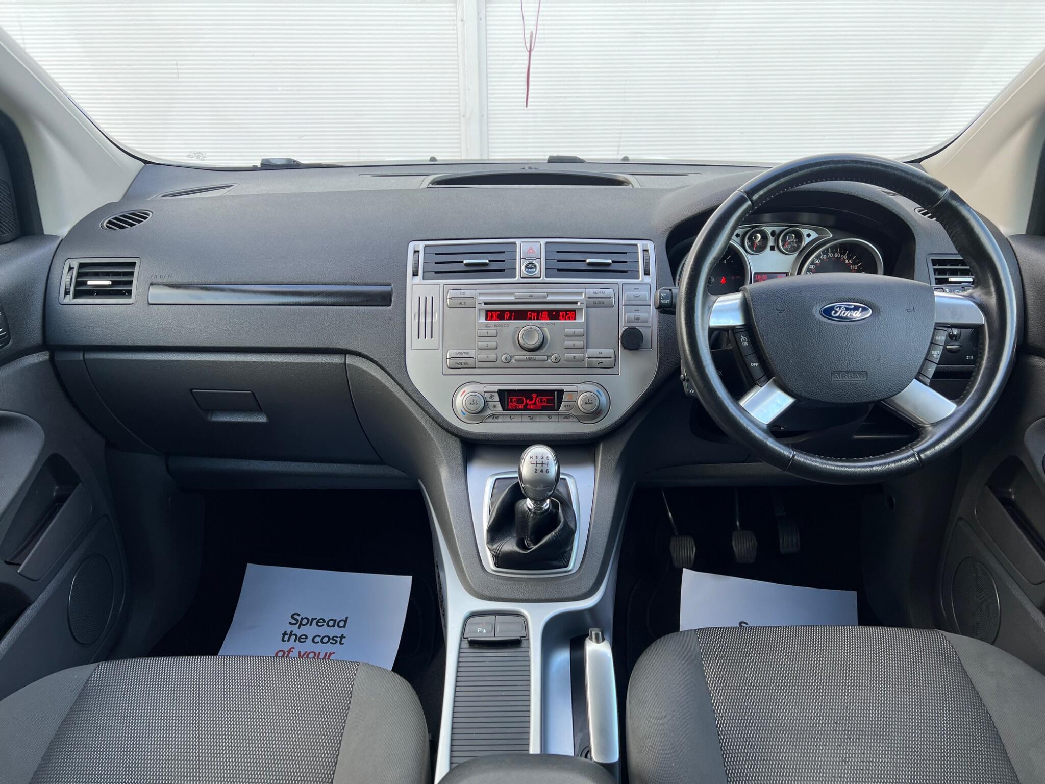 Ford Kuga - Image 21