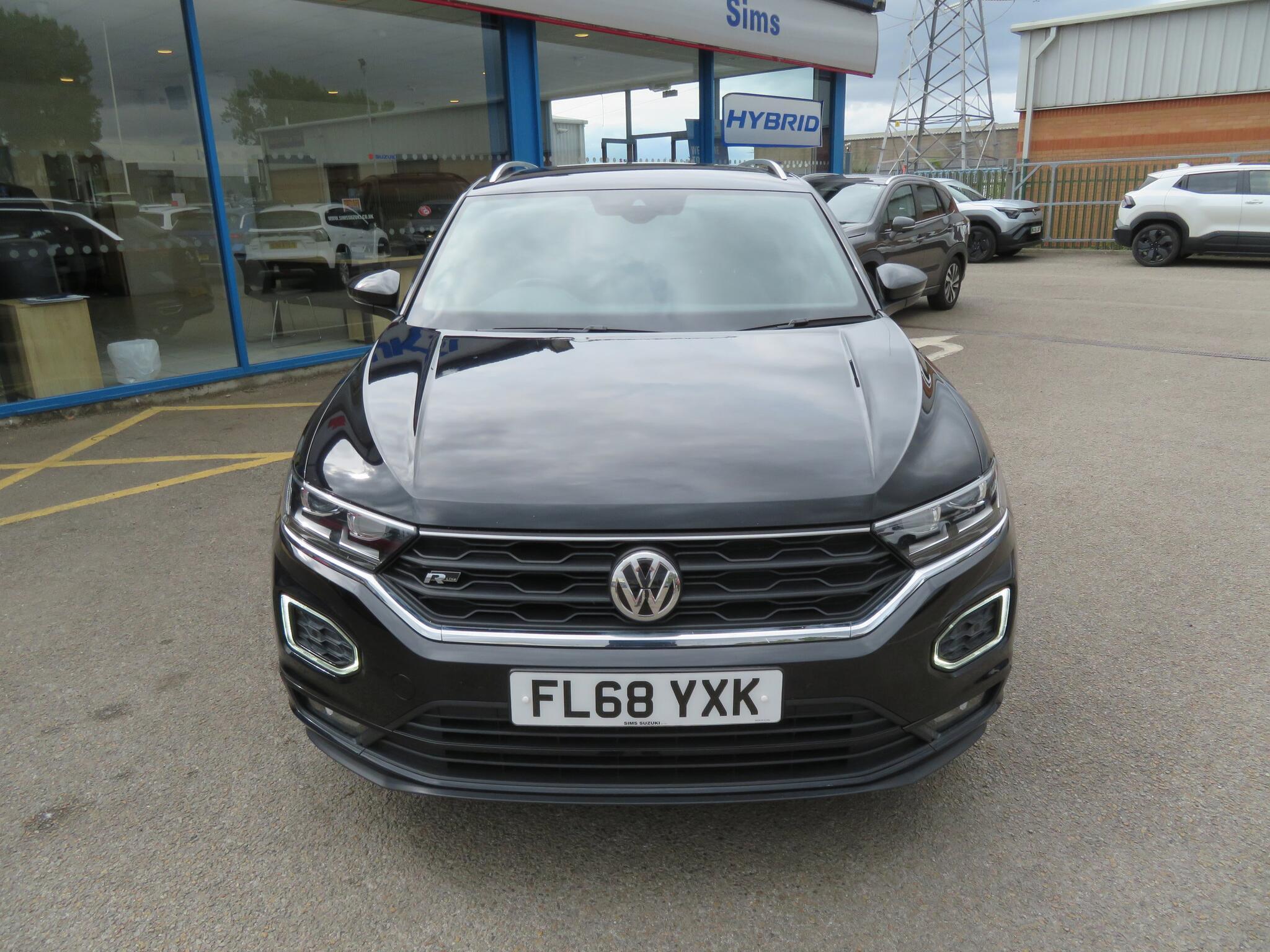 Volkswagen T-Roc - Image 3