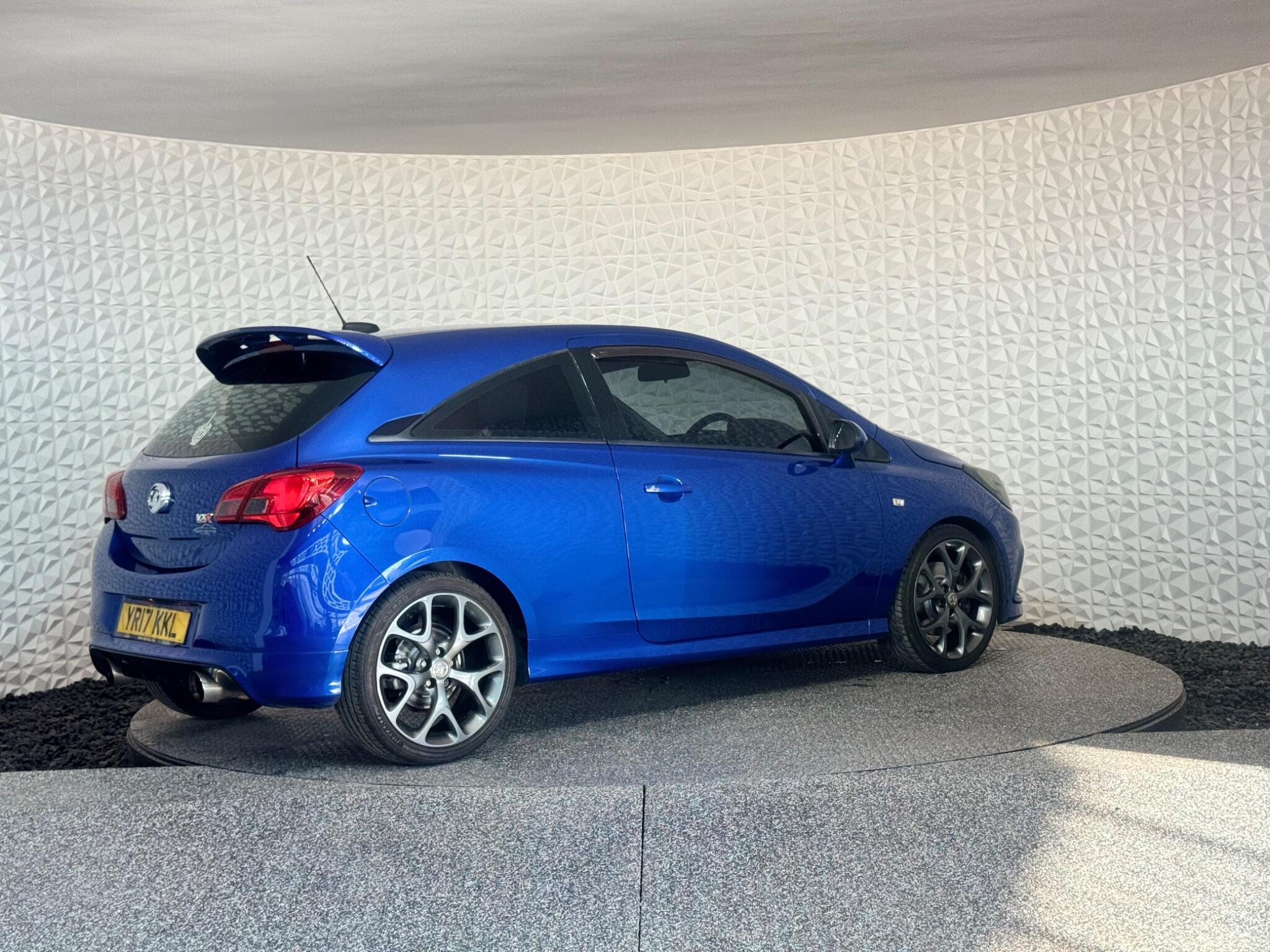 Vauxhall Corsa - Image 11