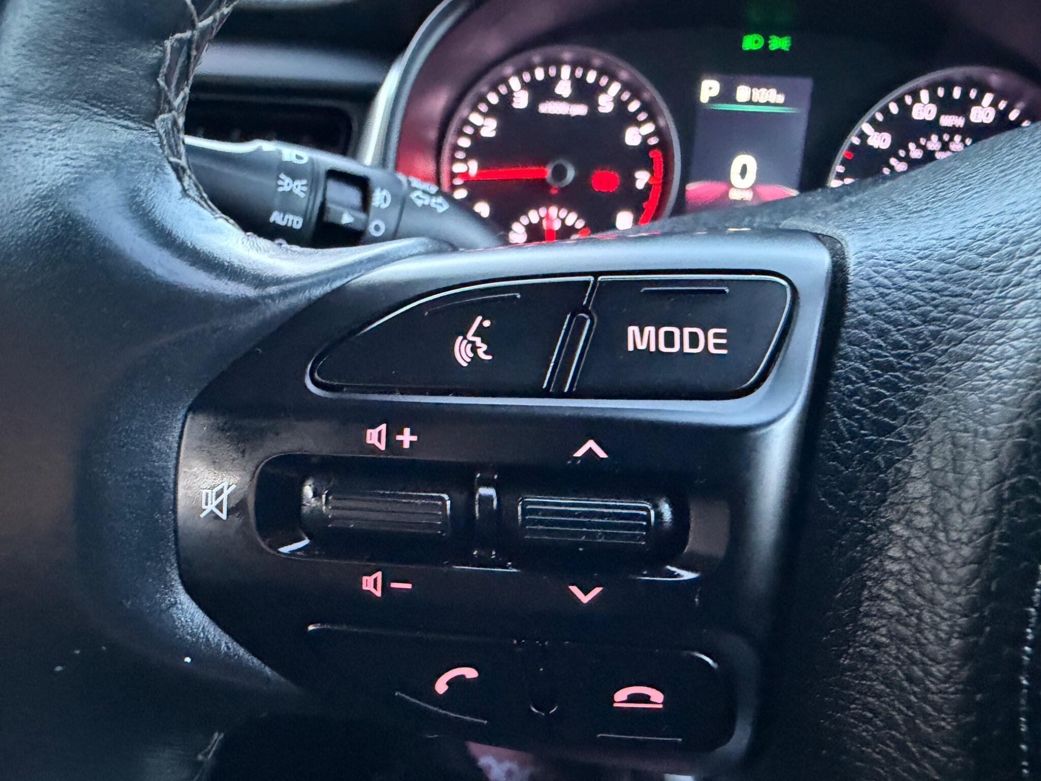 Kia Stonic - Image 55