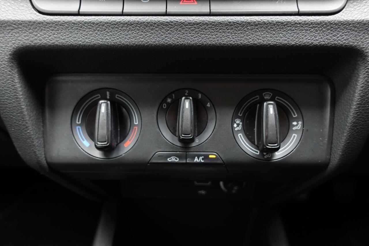 Skoda Fabia - Image 38