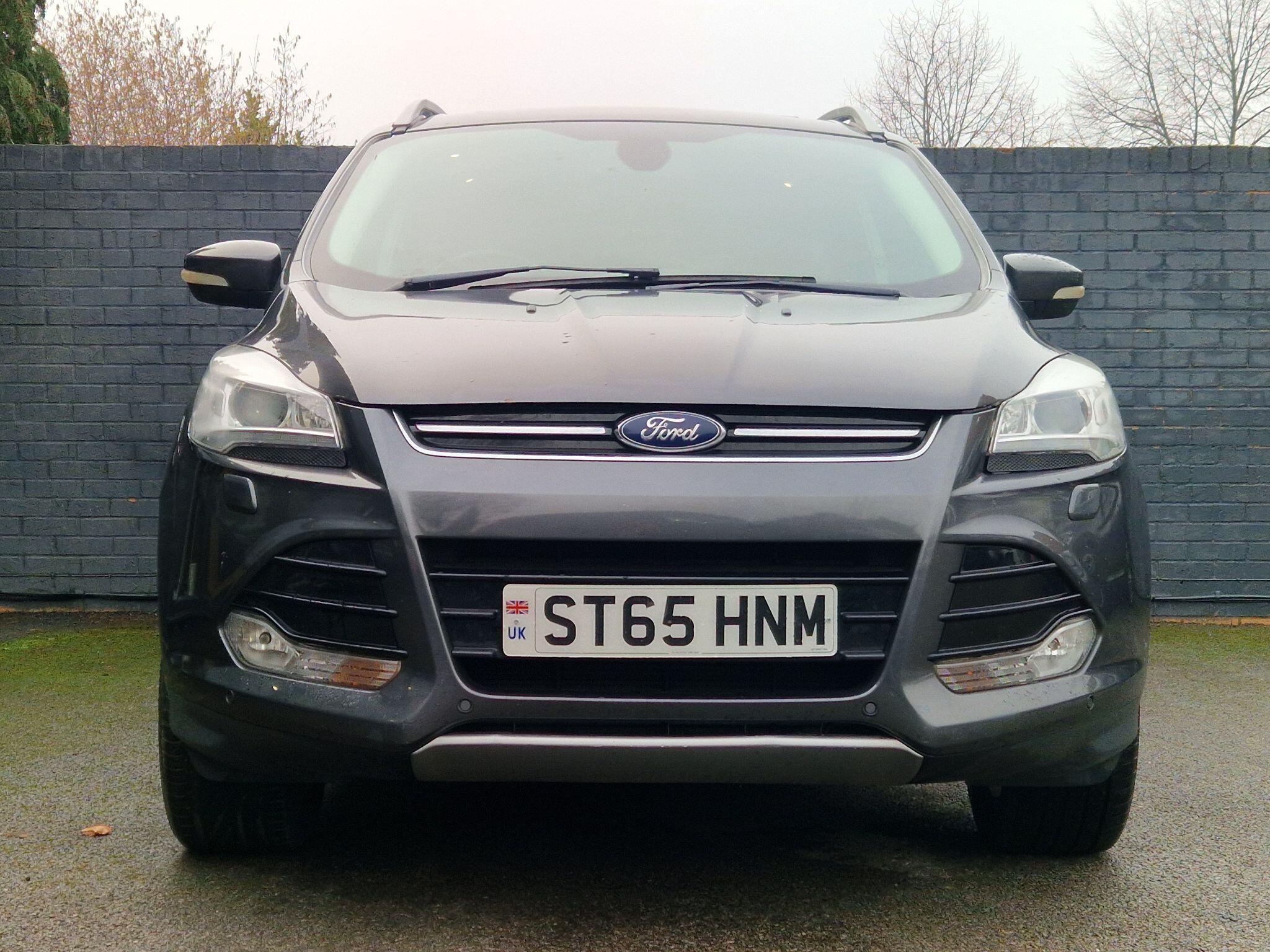 Ford Kuga - Image 13